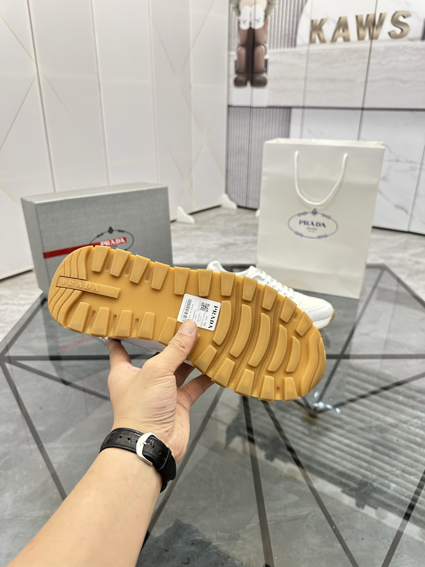 Precio de venta: P270 Artículos de alta gama y máxima calidadMarca: Prada *"Prada*" mocasines de cañ
