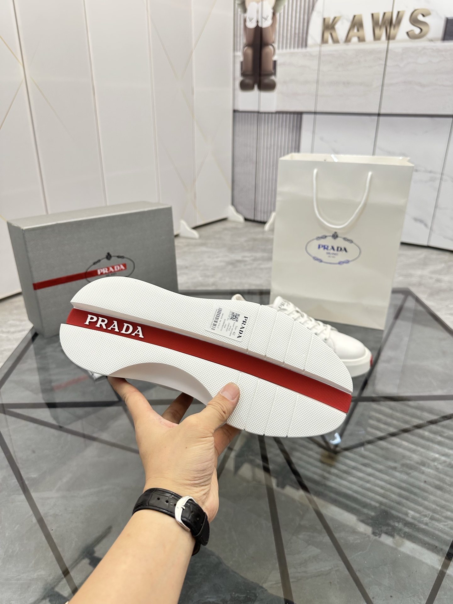 Precio de venta: P270 Artículos de alta gama y máxima calidadMarca: Prada *"Prada*" mocasines de cañ