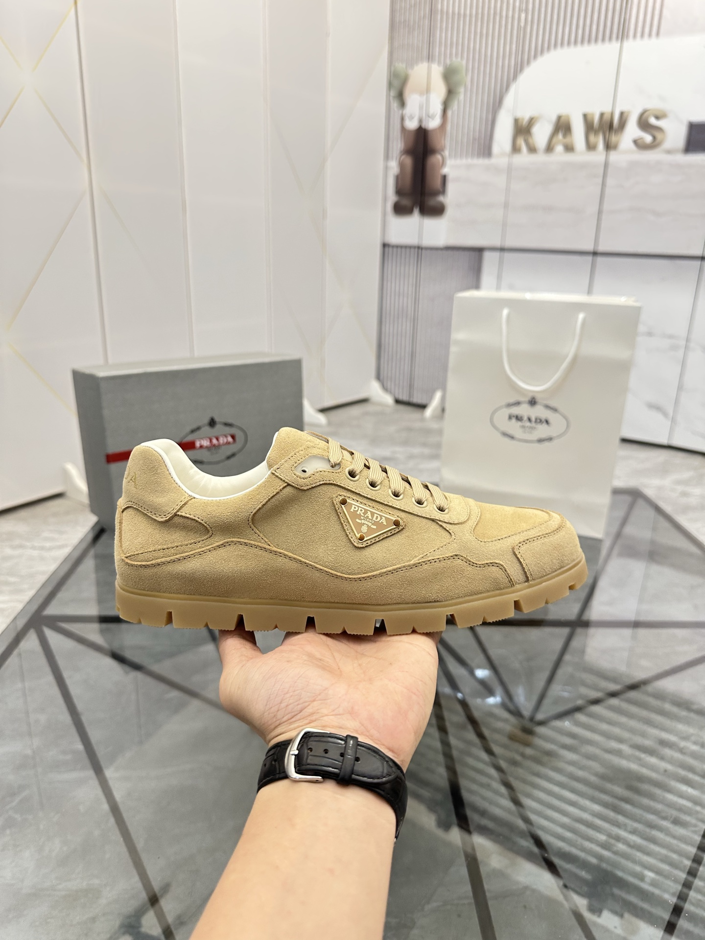 Precio de venta: P250 Calidad superior de gama altaMarca: Prada *"Prada*" mocasines de caña bajaTall