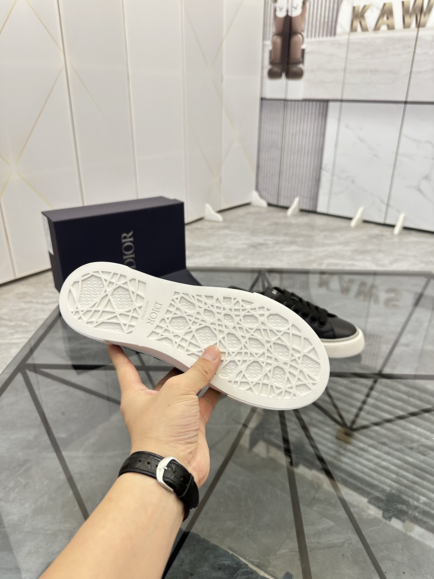 Precio de venta: P180 Juego completo de embalajeMarca: Dior* mocasines de caña bajaTalla: 38-45 (se 