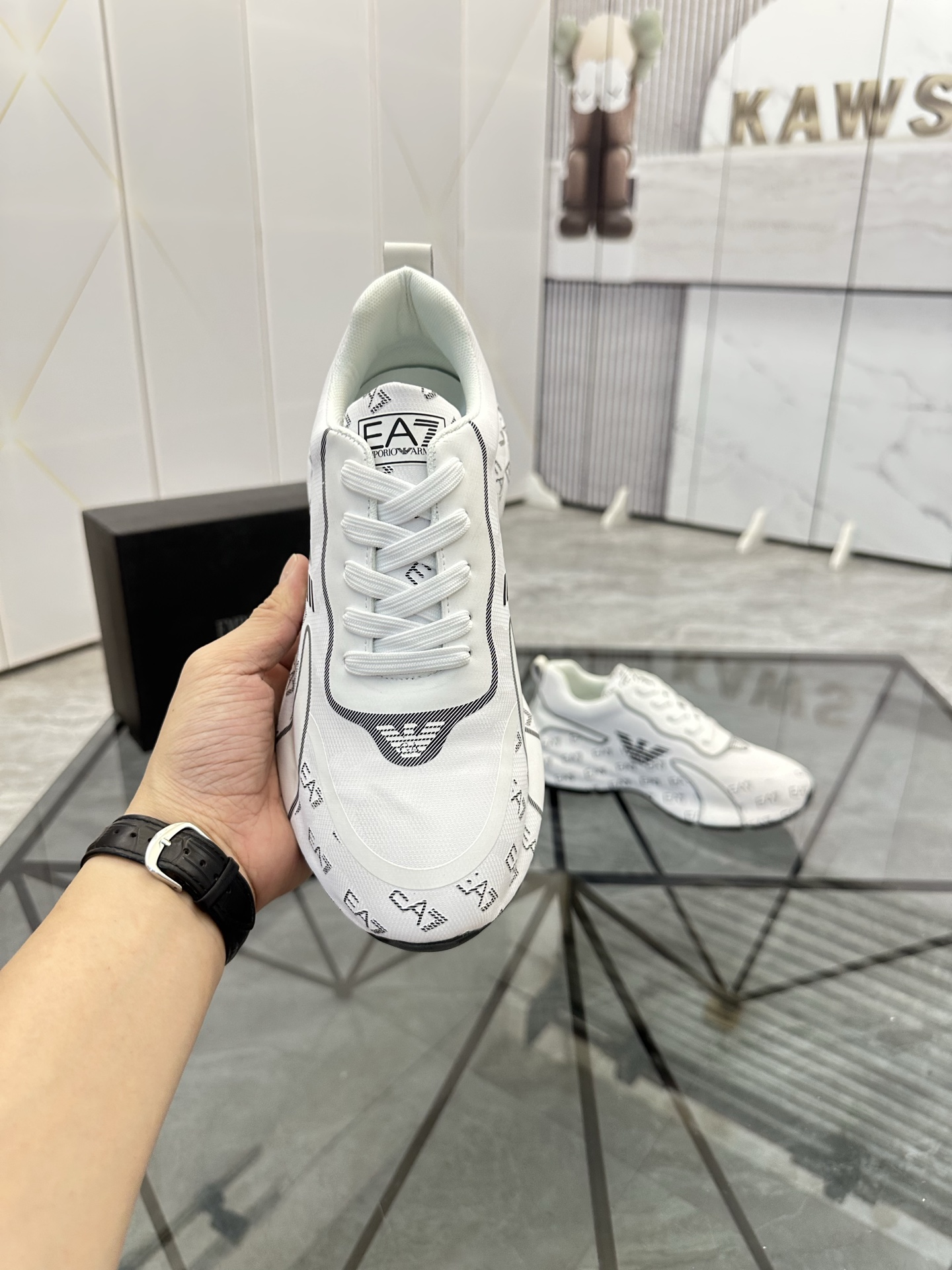 Precio de venta: P240 Marca: Armani *"Armani*" zapatillas de caña bajaTalla: 38-44(se puede personal