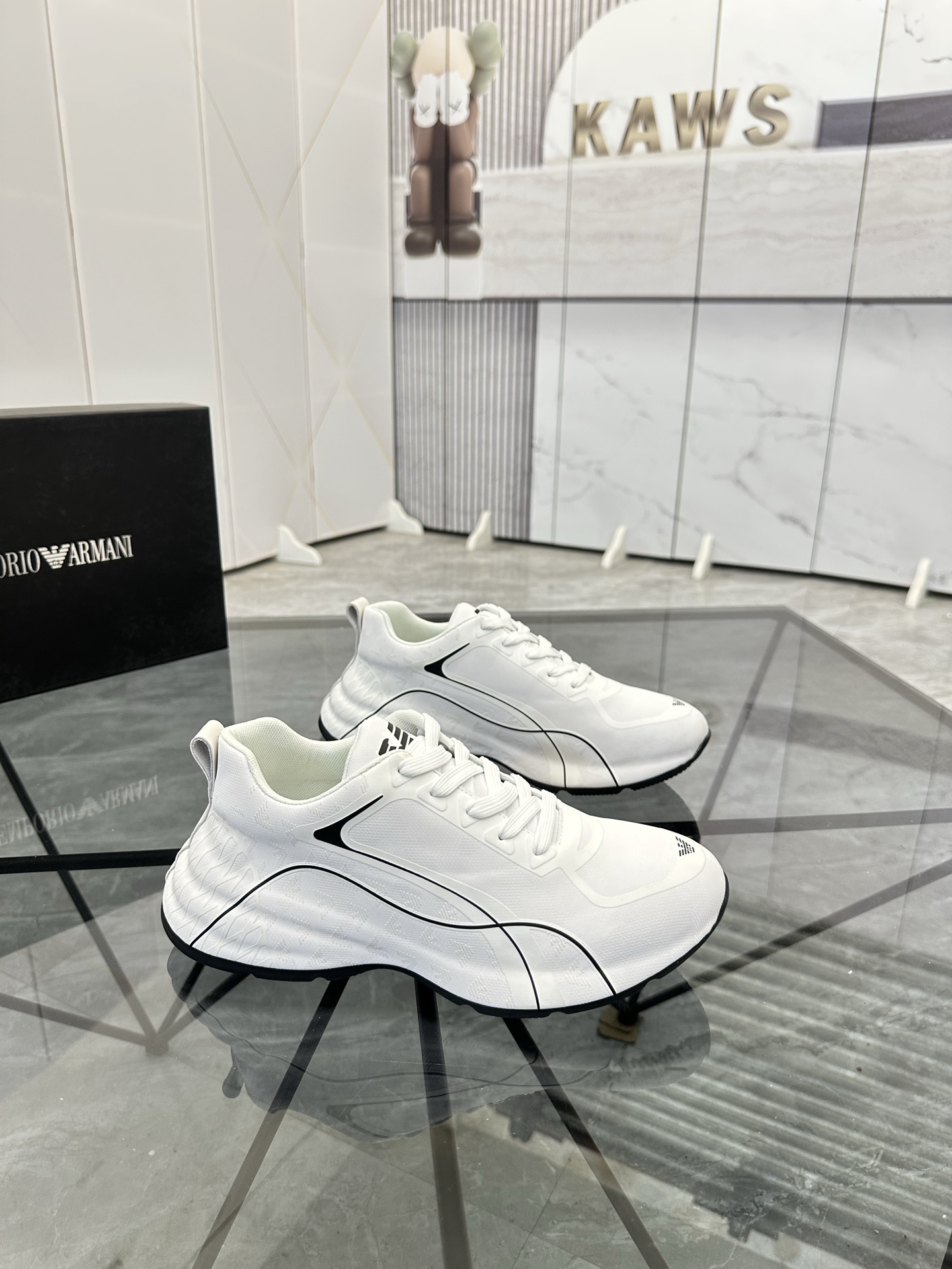 Precio de venta: P240 Marca: Armani *"Armani*" zapatillas de caña bajaTalla: 38-44(se puede personal