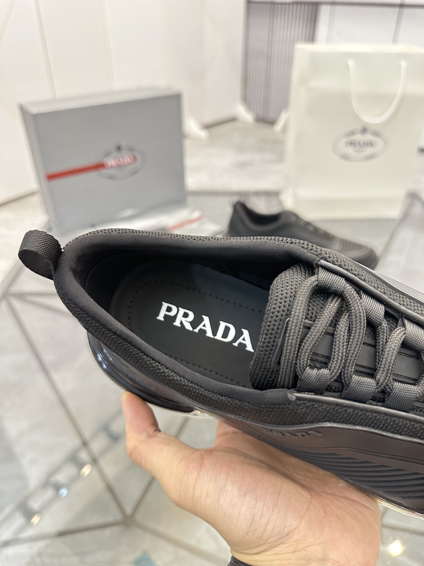Precio de venta: P310 Calidad superior de gama altaMarca: Prada *"Prada*" mocasines de caña bajaTall