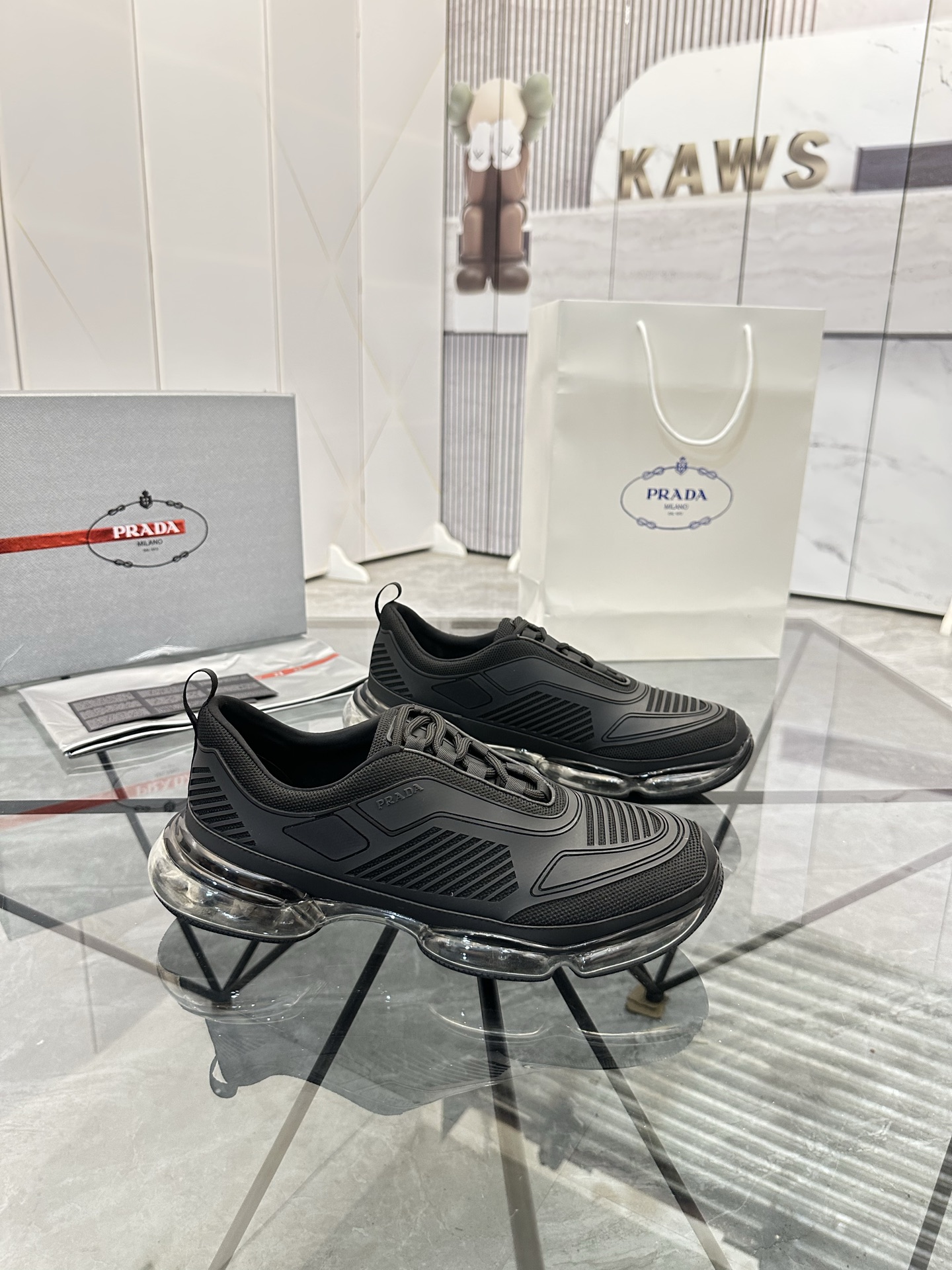 Precio de venta: P310 Calidad superior de gama altaMarca: Prada *"Prada*" mocasines de caña bajaTall