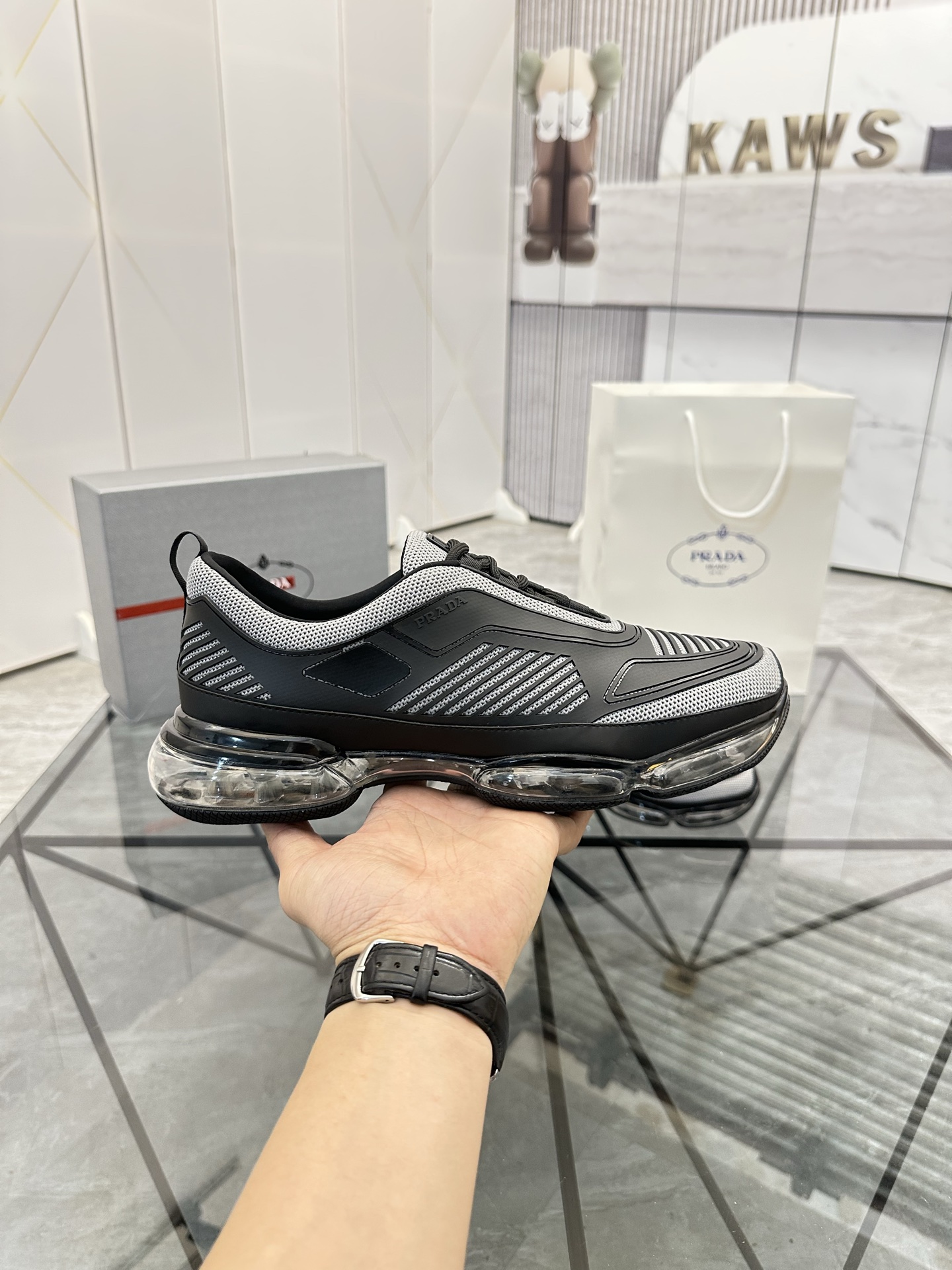 Precio de venta: P310 Calidad superior de gama altaMarca: Prada *"Prada*" mocasines de caña bajaTall