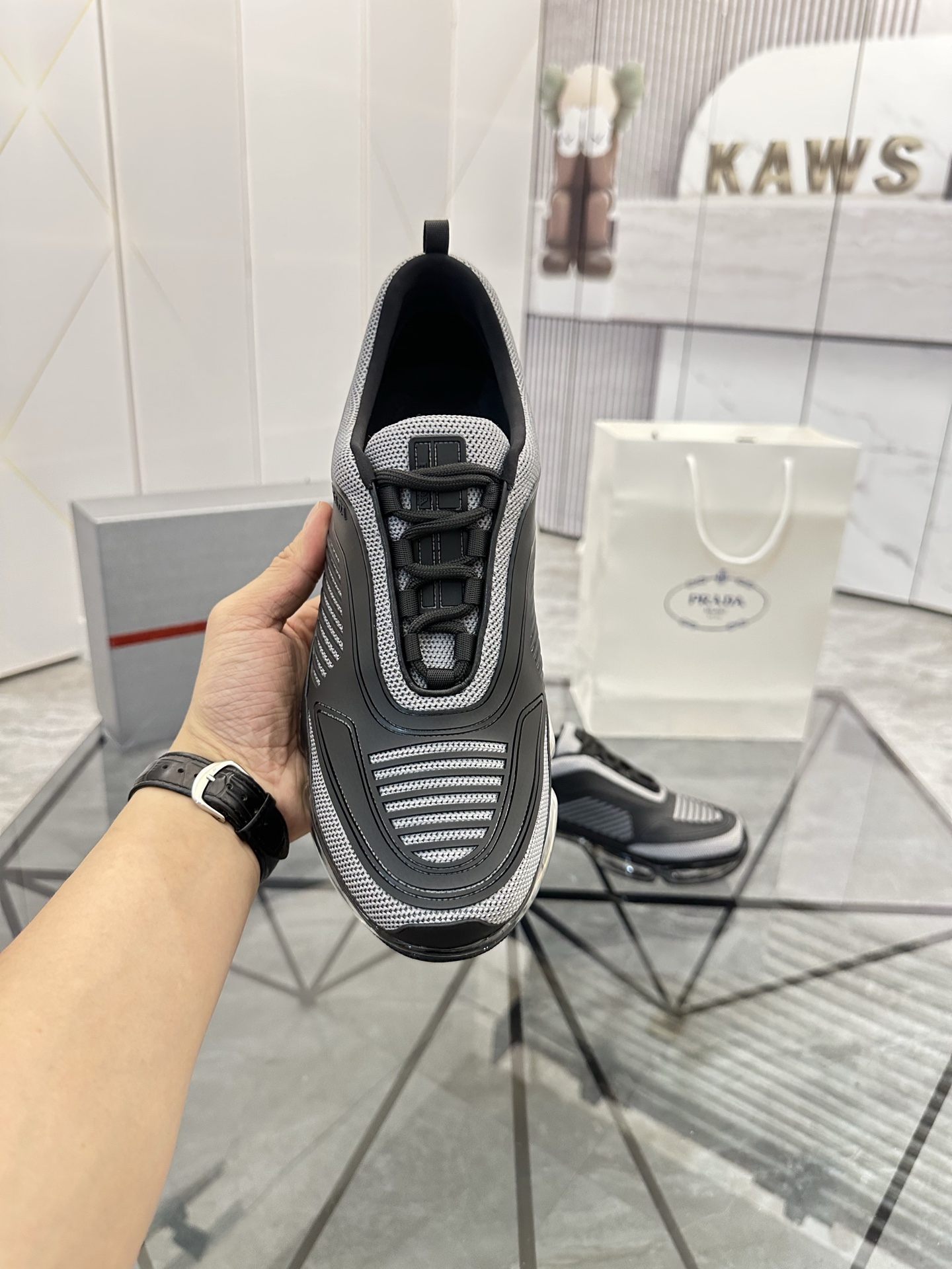 Precio de venta: P310 Calidad superior de gama altaMarca: Prada *"Prada*" mocasines de caña bajaTall