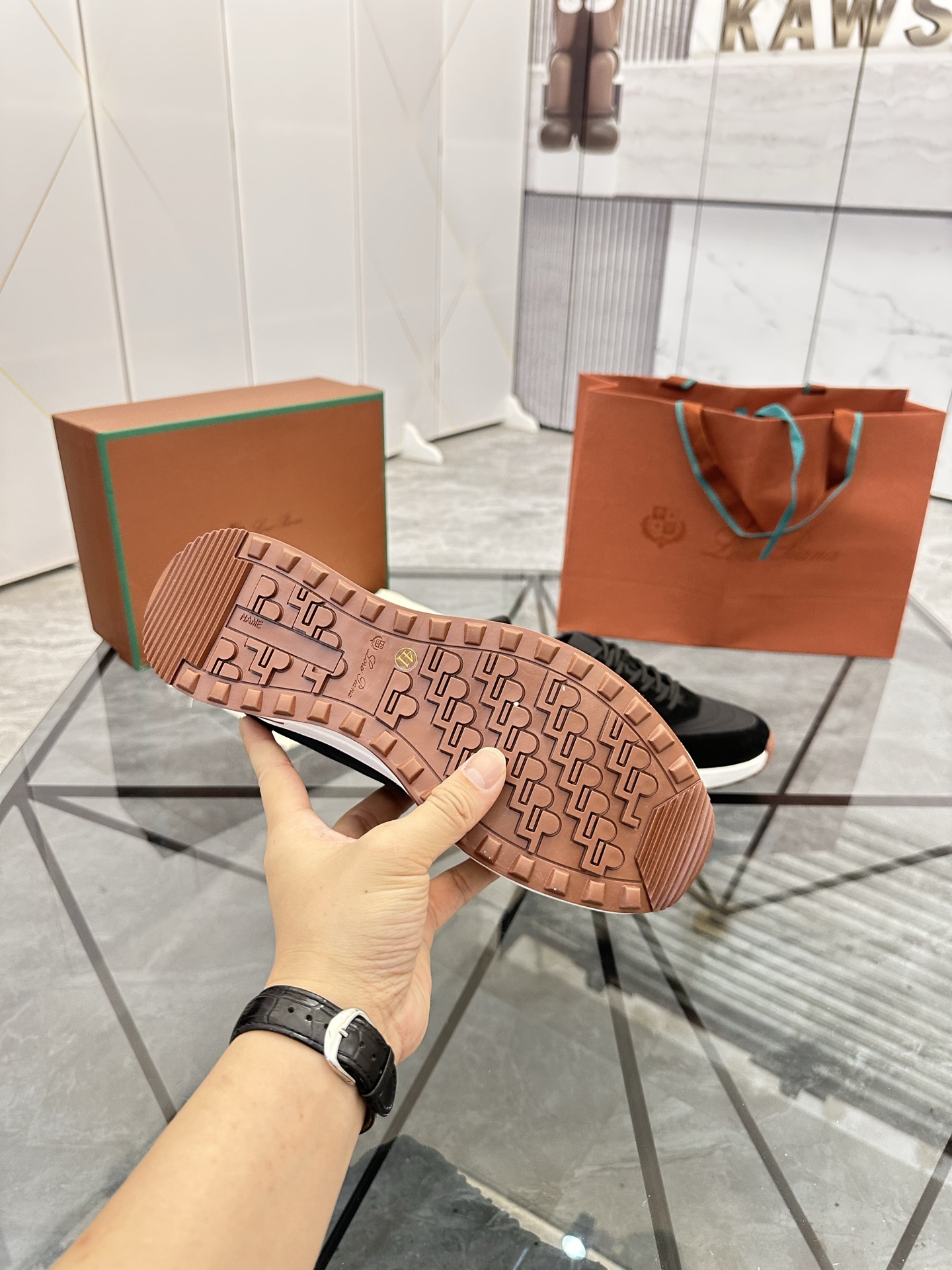 Precio de venta: P270 Embalaje completo de primera calidadMarca: LP* "NUOYOFANYA*" Low Top Casual Sh