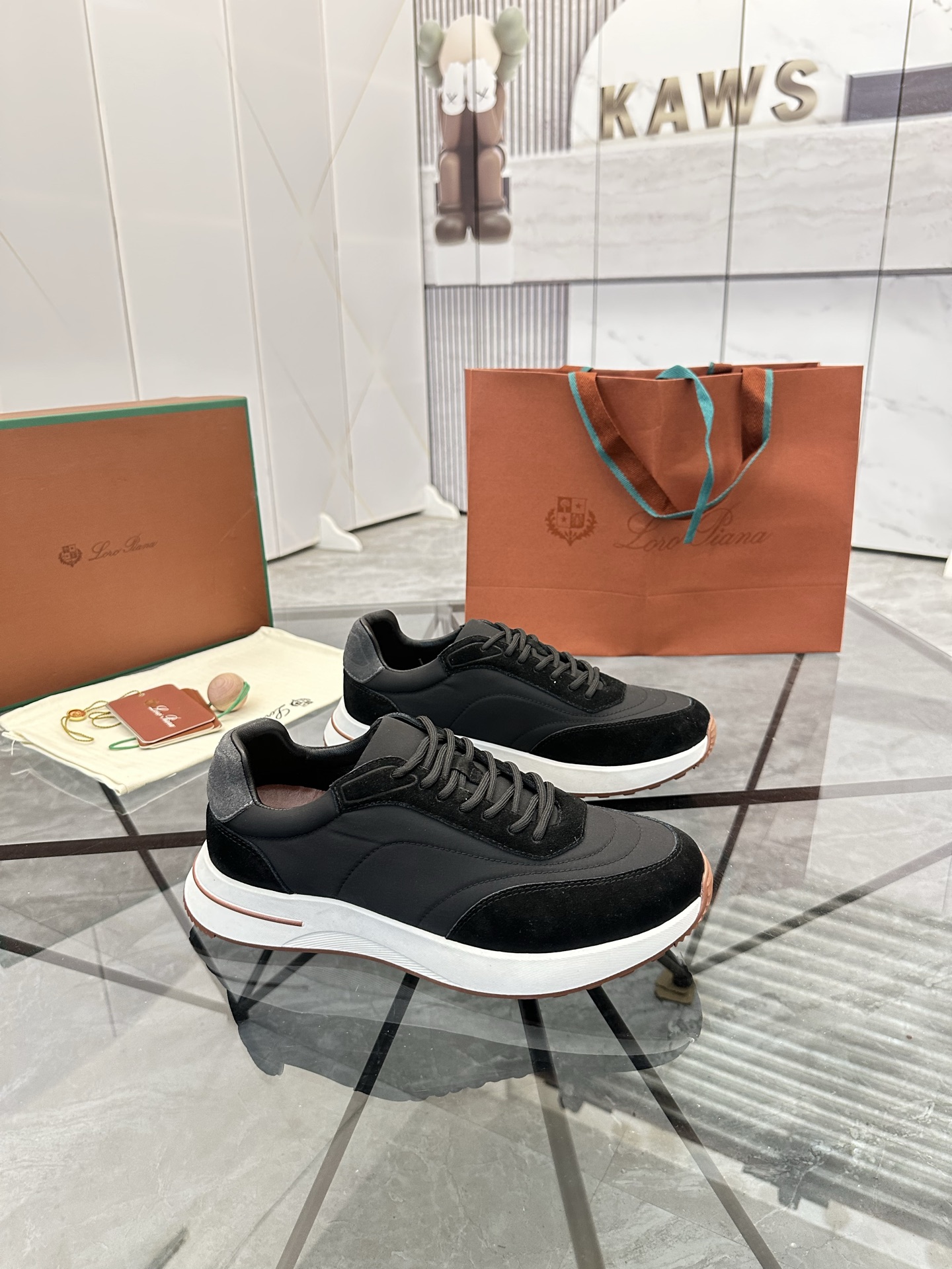 Precio de venta: P270 Embalaje completo de primera calidadMarca: LP* "NUOYOFANYA*" Low Top Casual Sh