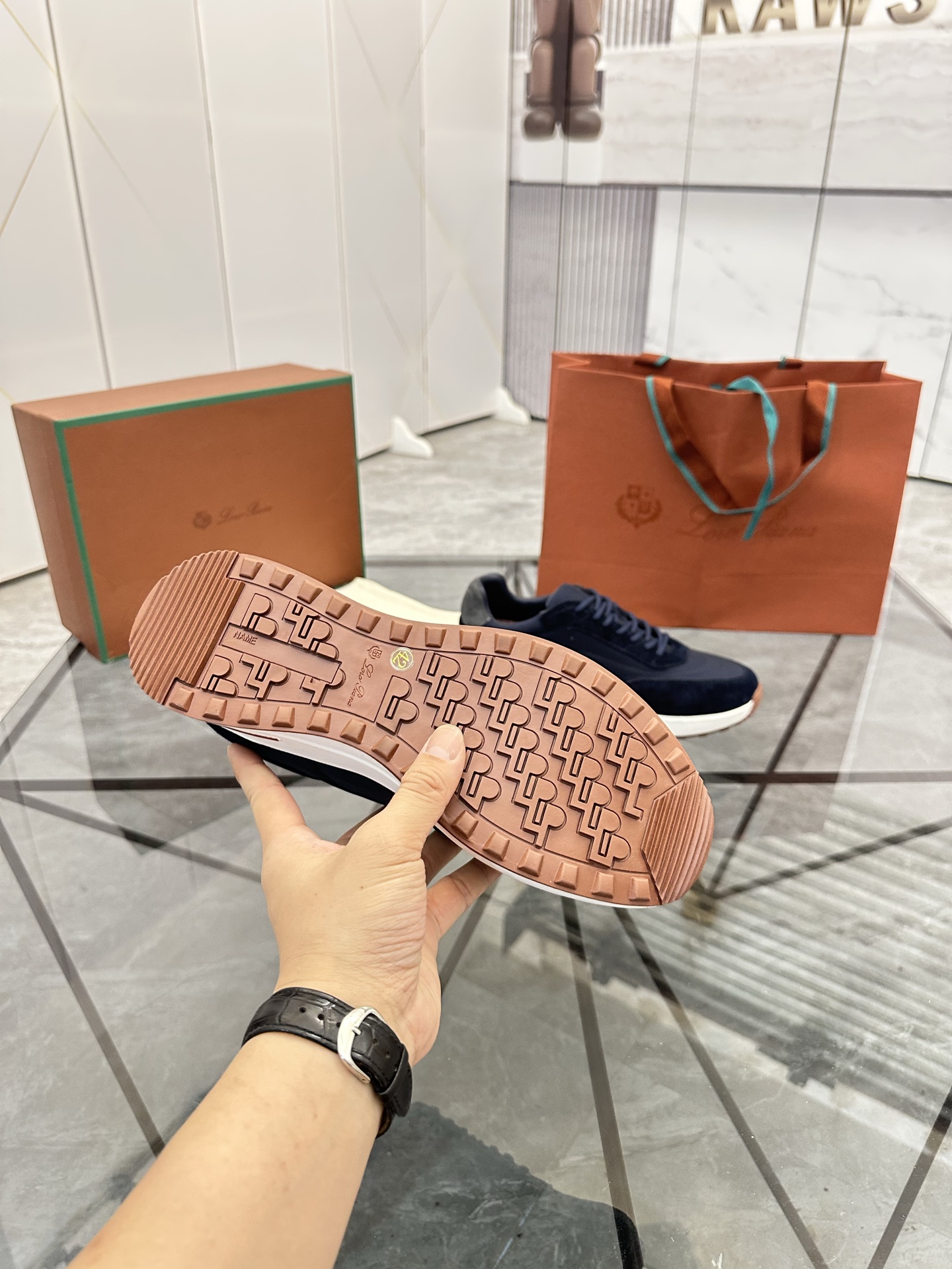 Precio de venta: P270 Embalaje completo de primera calidadMarca: LP* "NUOYOFANYA*" Low Top Casual Sh