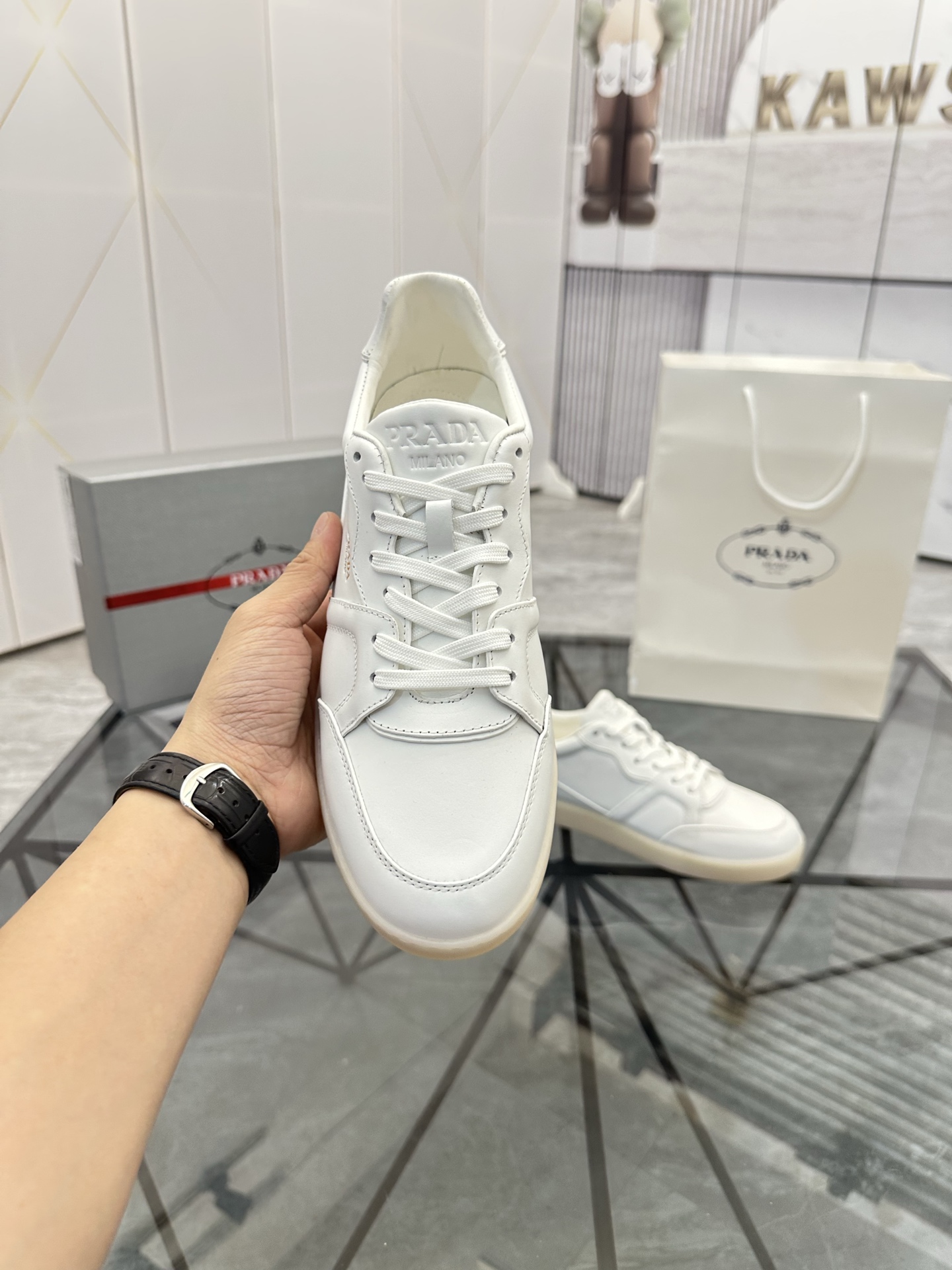 Precio de venta: P270 Calidad superior de gama altaMarca: Prada *"Prada*" mocasines de caña bajaTall