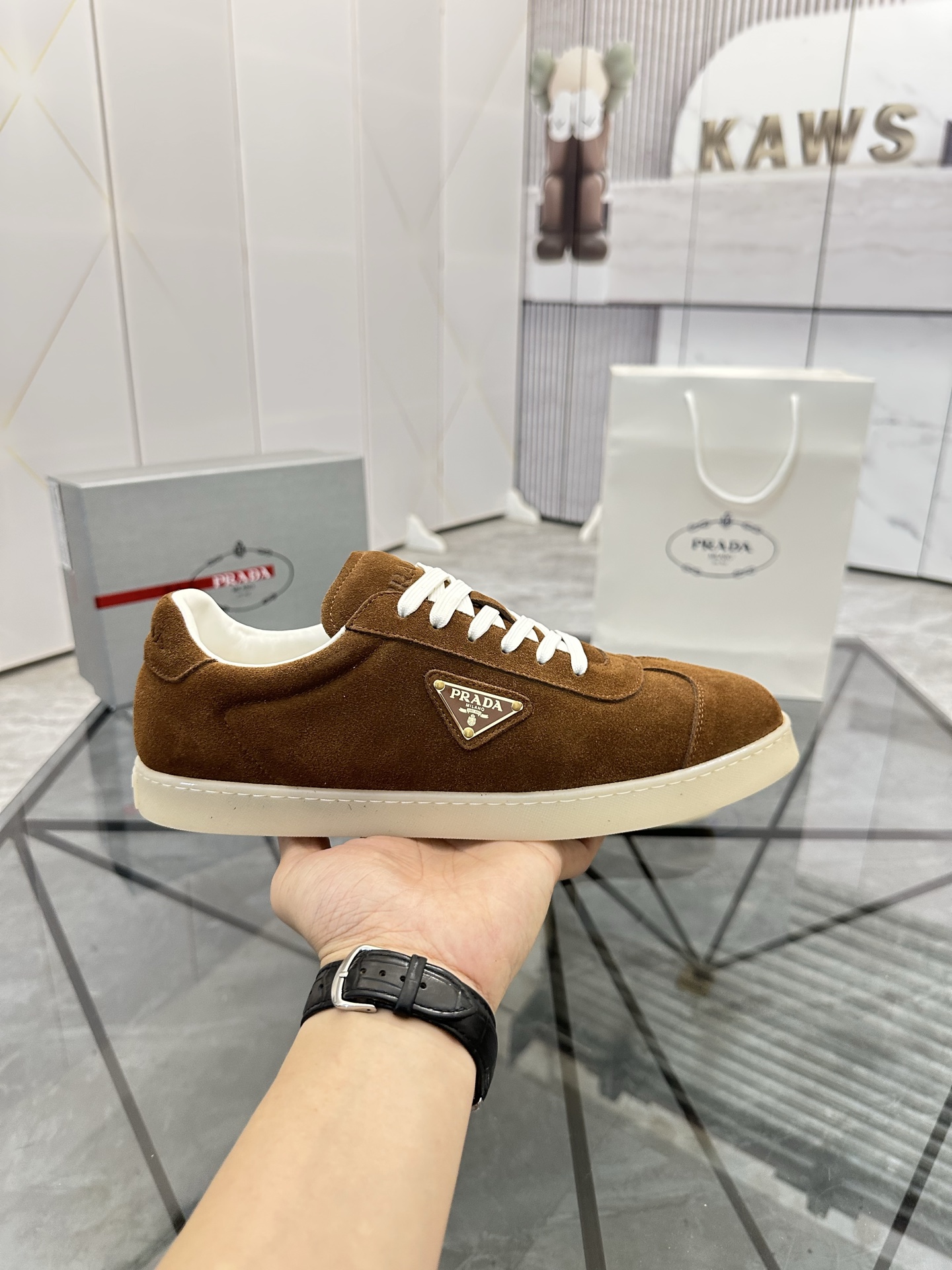 Precio de venta: P250 Calidad superior de gama altaMarca: Prada *"Prada*" mocasines de caña bajaTall