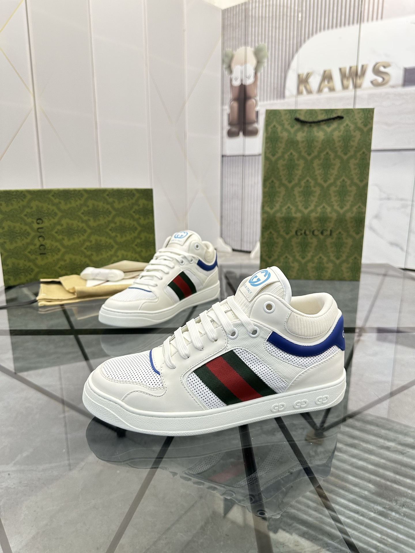 Precio de venta: P260 Calidad superiorMarca: Gucci* mocasines de caña bajaTalla: 38-44 (se puede per