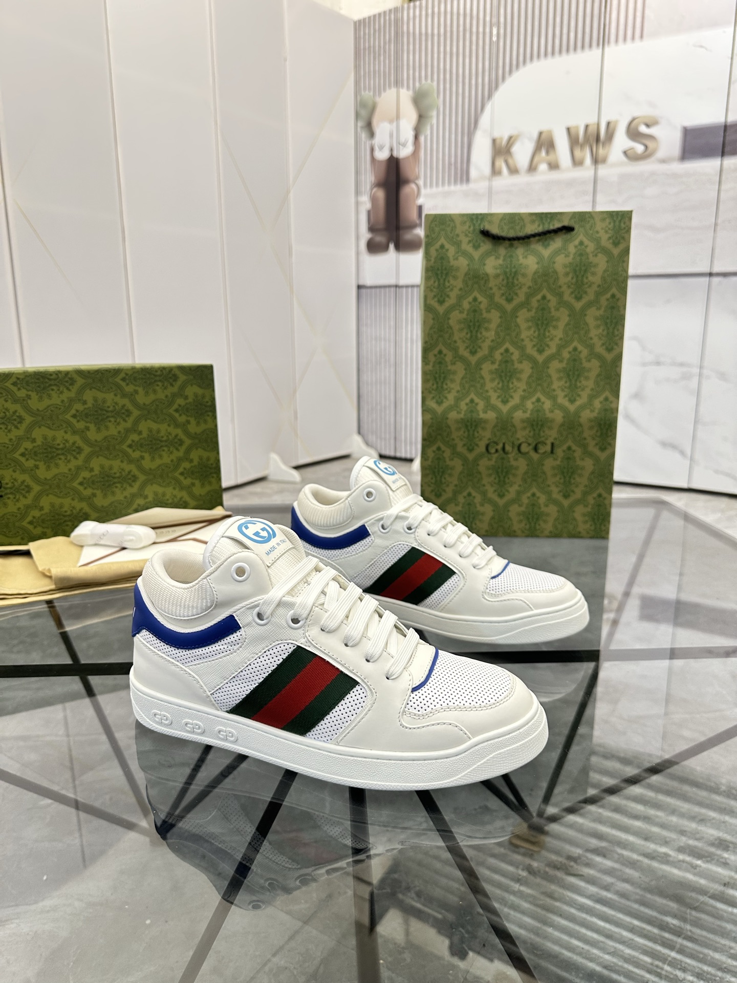 Precio de venta: P260 Calidad superiorMarca: Gucci* mocasines de caña bajaTalla: 38-44 (se puede per