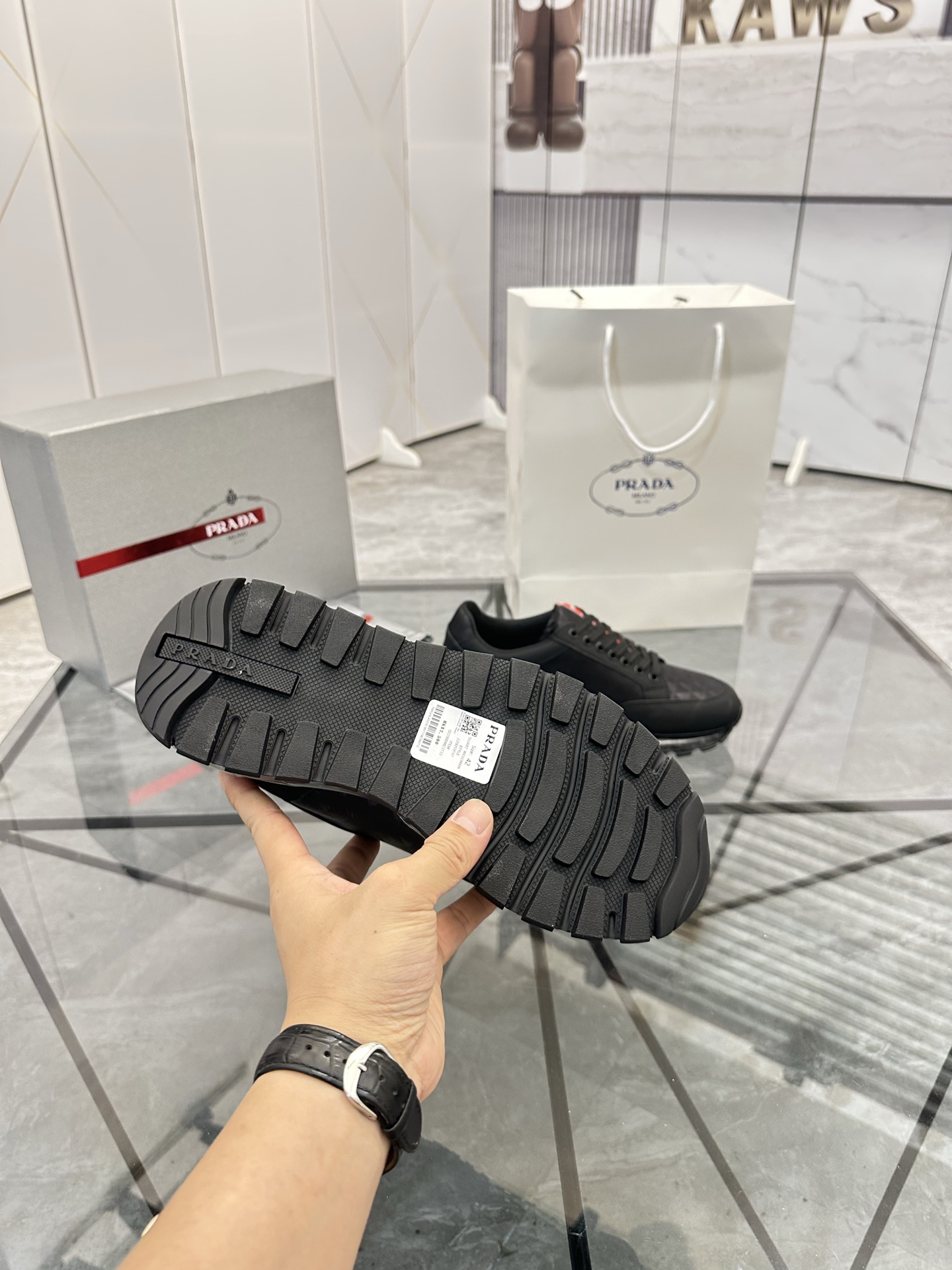 Precio de venta: P310 Artículos de alta gama y máxima calidadMarca: Prada *"Prada*" mocasines de cañ