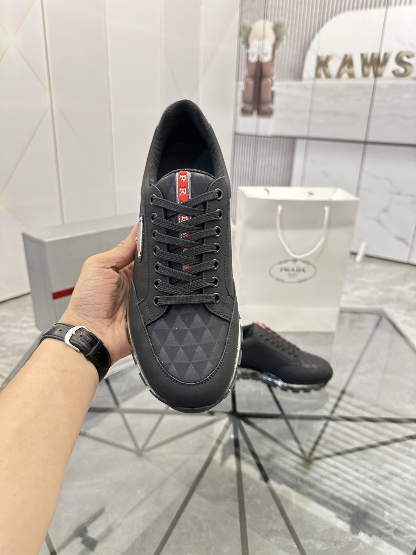 Precio de venta: P310 Artículos de alta gama y máxima calidadMarca: Prada *"Prada*" mocasines de cañ