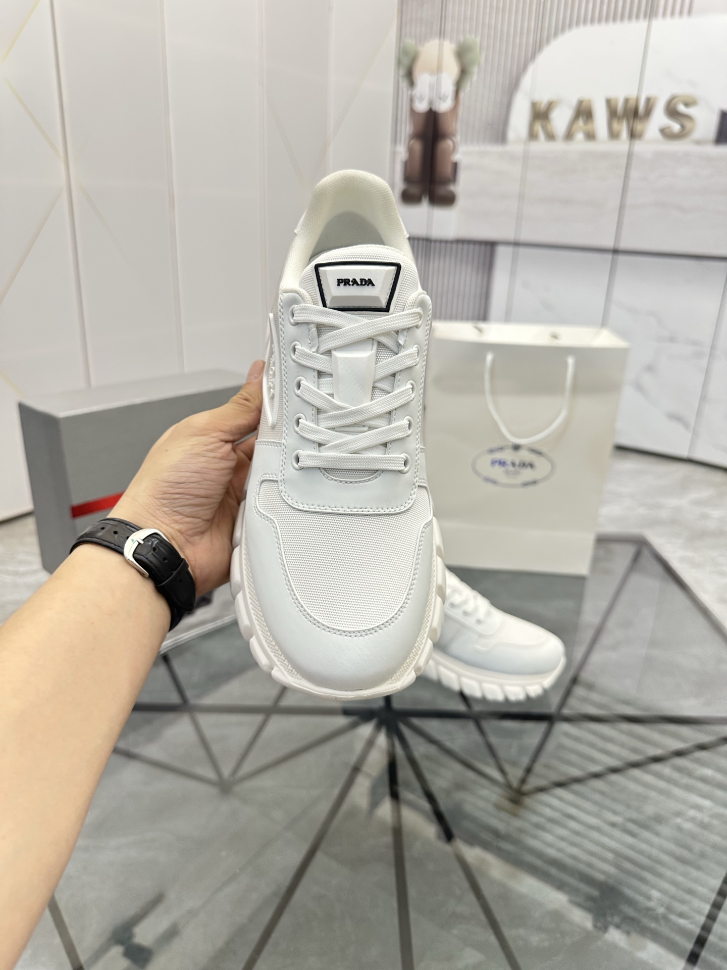 Precio de venta: P270 Calidad superior de gama altaMarca: Prada *"Prada*" mocasines de caña bajaTall