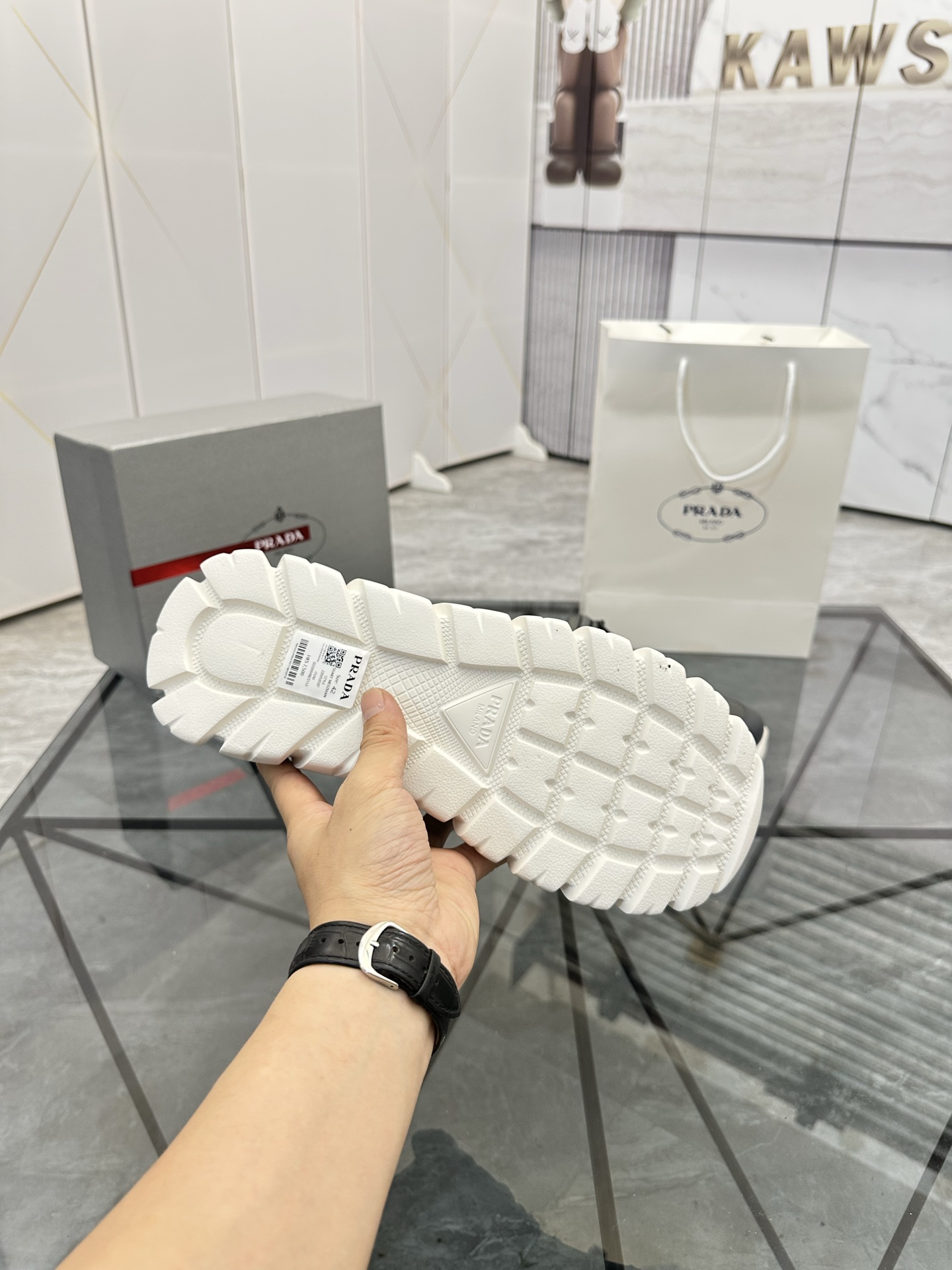 Precio de venta: P270 Calidad superior de gama altaMarca: Prada *"Prada*" mocasines de caña bajaTall