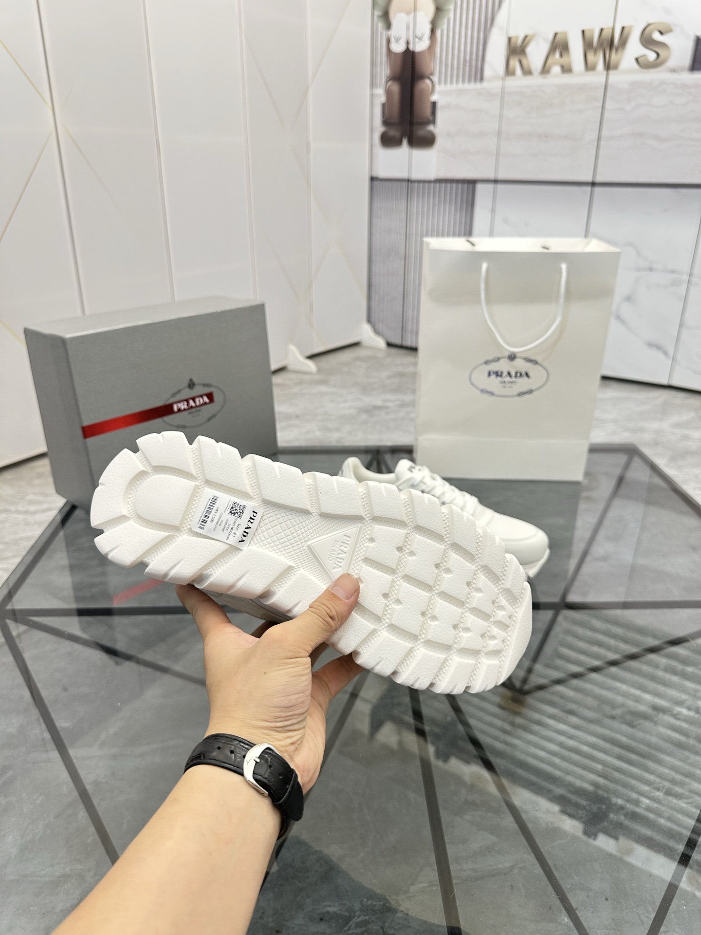 Precio de venta: P270 Calidad superior de gama altaMarca: Prada *"Prada*" mocasines de caña bajaTall
