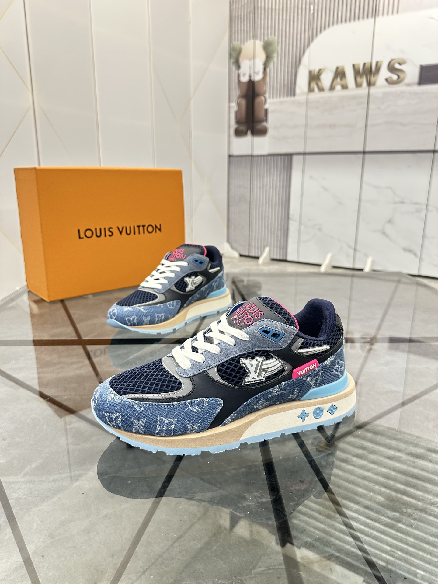 NO:346948,Price: High-end top quality Product trademark LV *