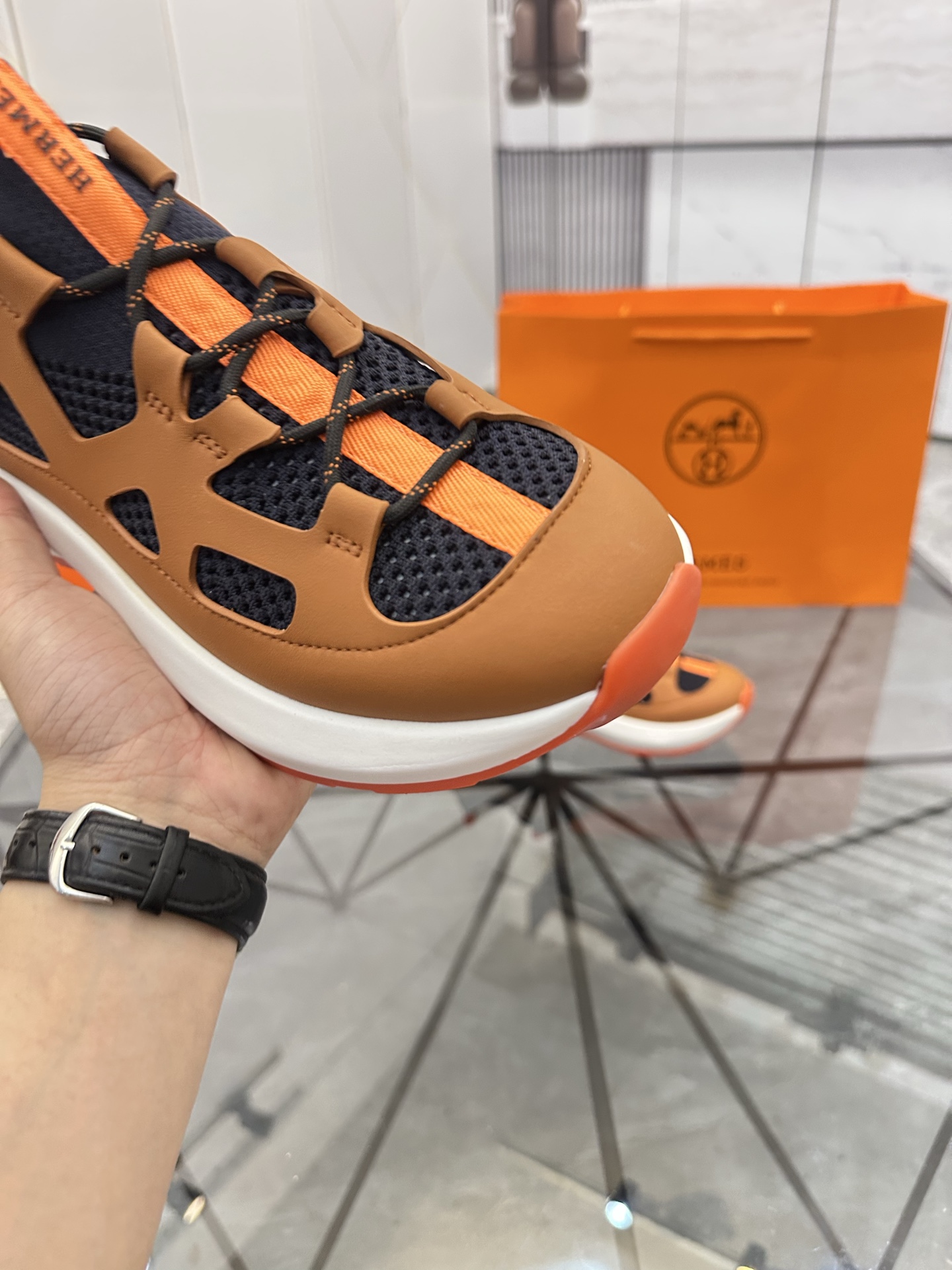 Precio de venta: P310 Bienes de gama alta, de alta calidadMarca: Hermes *"Hermes*" mocasines de caña