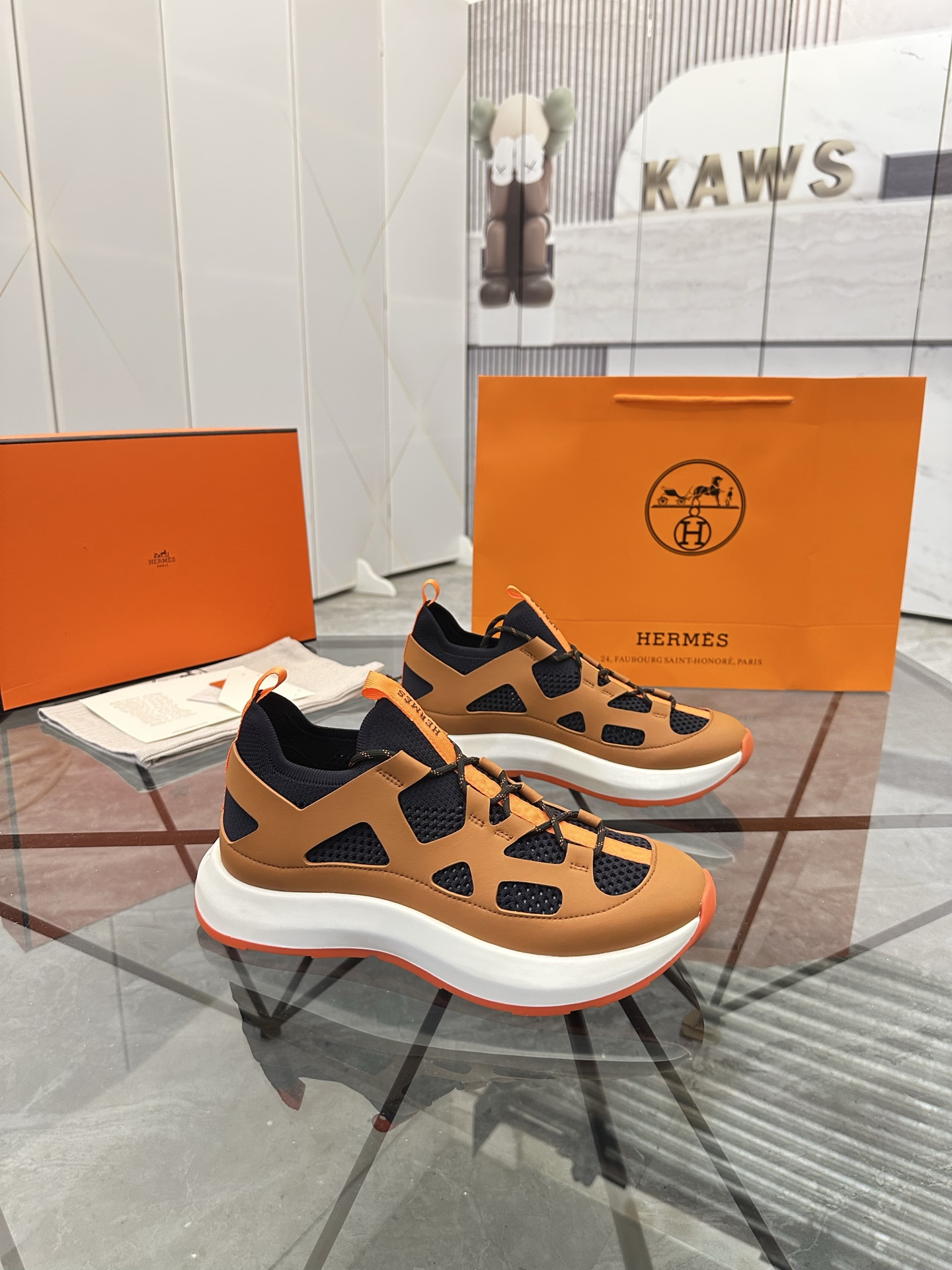 Precio de venta: P310 Bienes de gama alta, de alta calidadMarca: Hermes *"Hermes*" mocasines de caña
