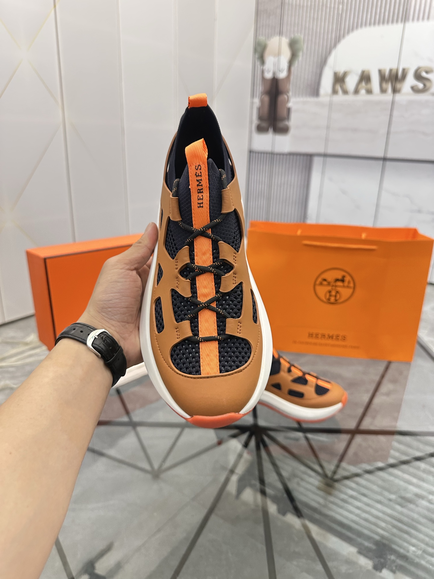 Precio de venta: P310 Bienes de gama alta, de alta calidadMarca: Hermes *"Hermes*" mocasines de caña