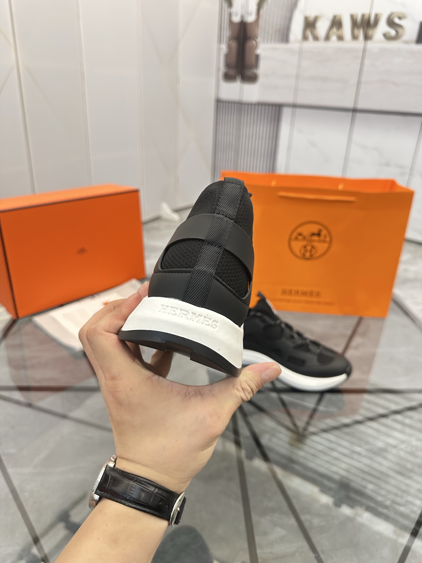 Precio de venta: P310 Bienes de gama alta, de alta calidadMarca: Hermes *"Hermes*" mocasines de caña