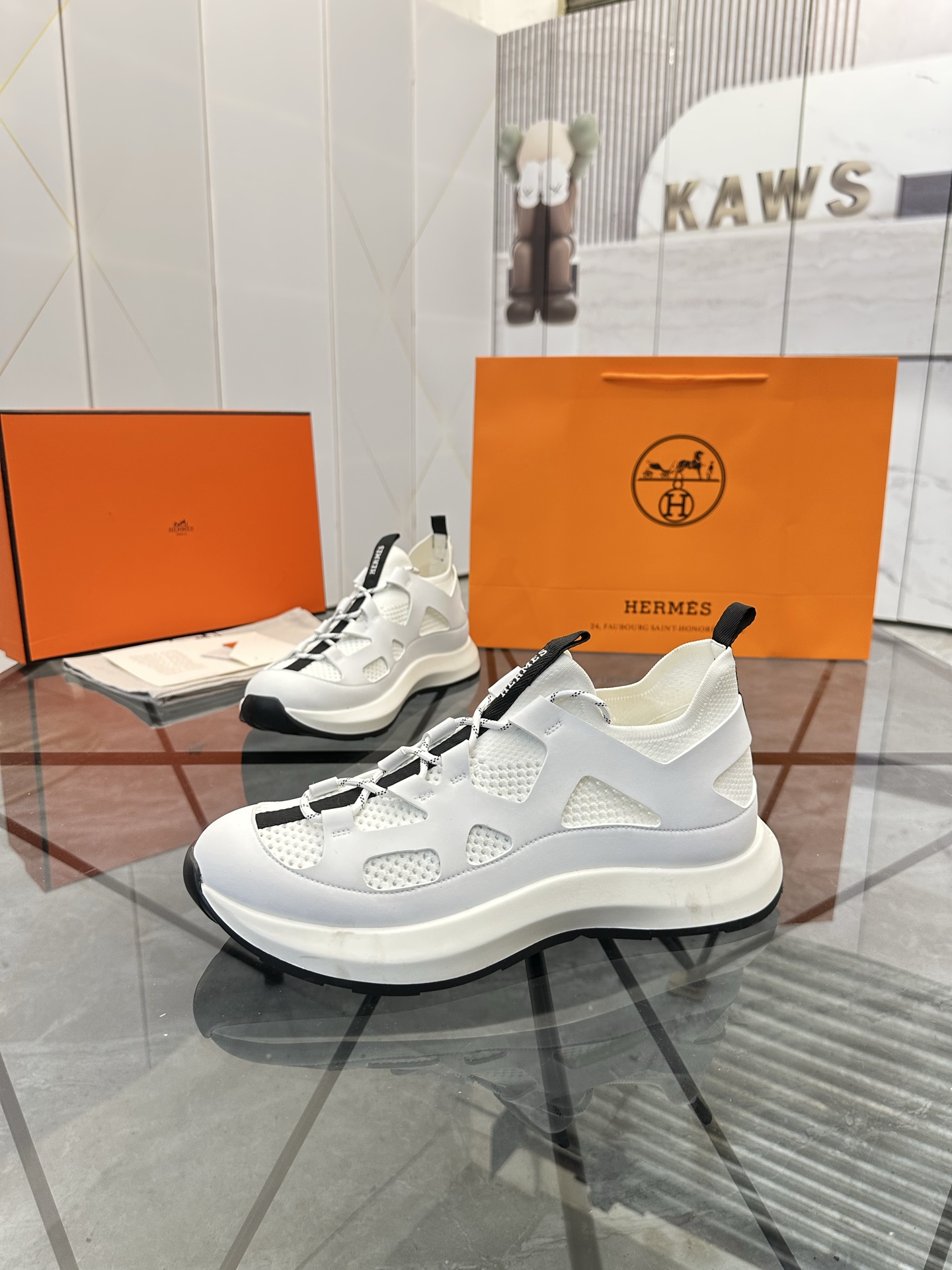 Precio de venta: P310 Bienes de gama alta, de alta calidadMarca: Hermes *