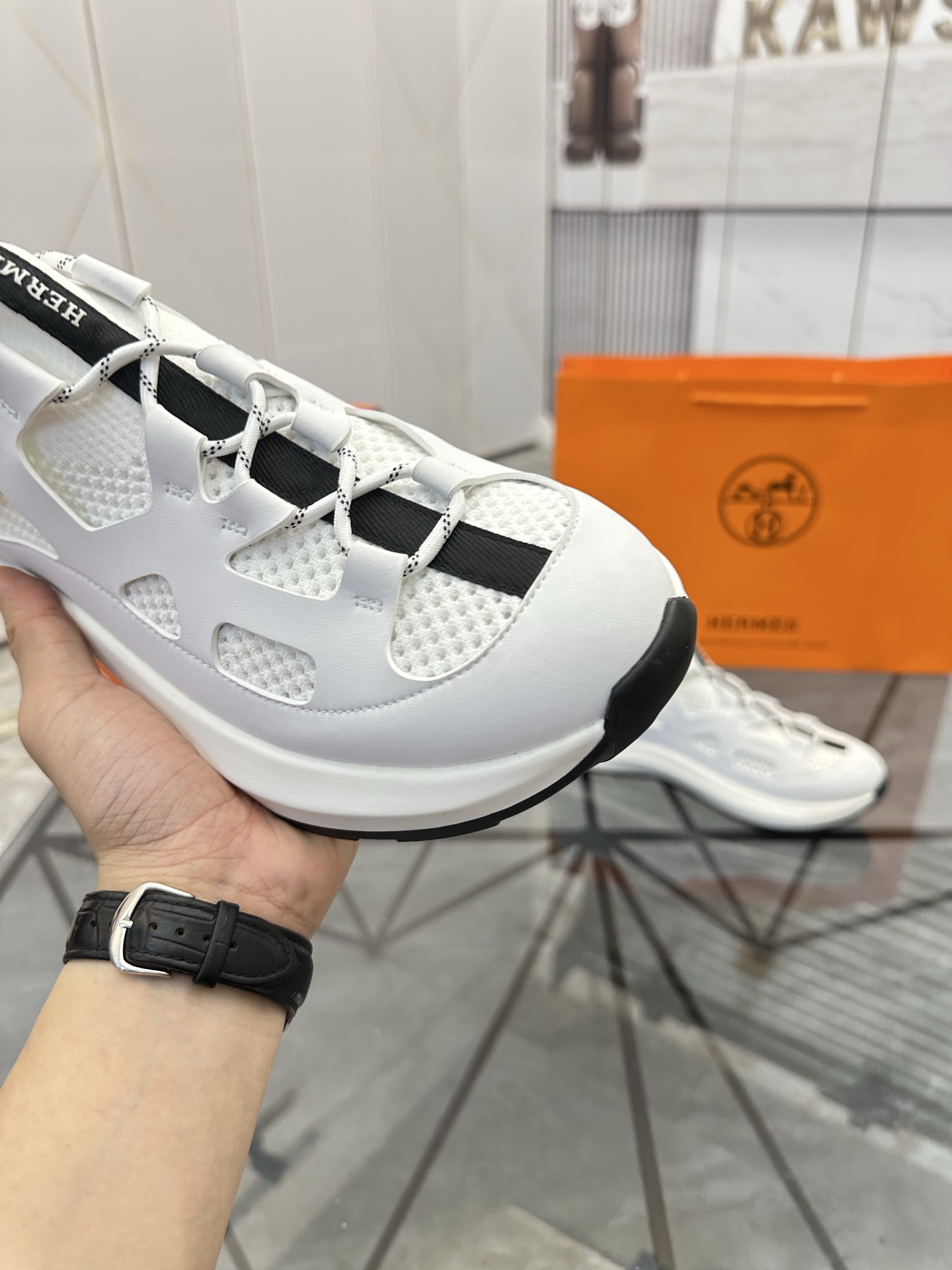 Precio de venta: P310 Bienes de gama alta, de alta calidadMarca: Hermes *"Hermes*" mocasines de caña