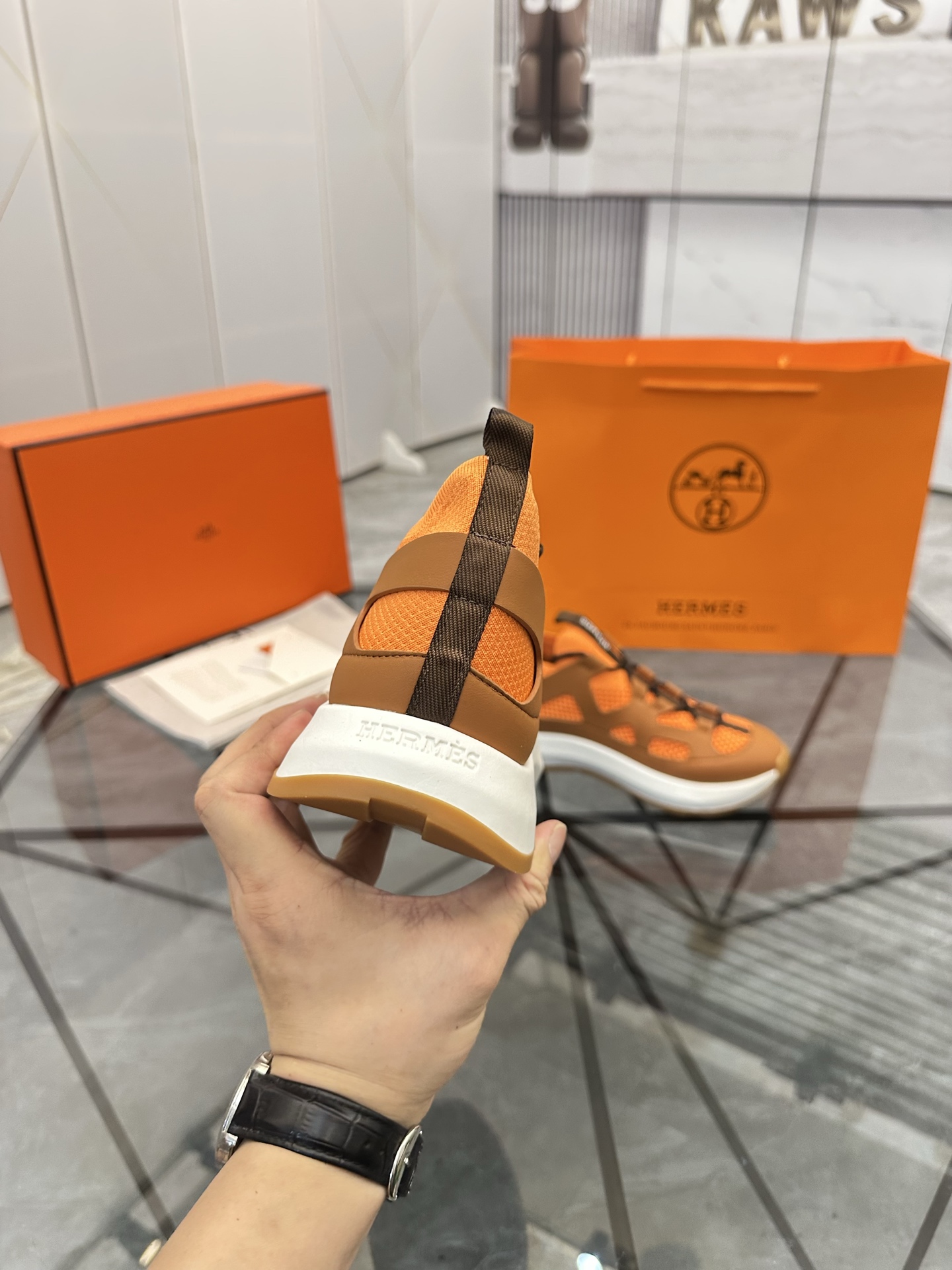 Precio de venta: P310 Bienes de gama alta, de alta calidadMarca: Hermes *"Hermes*" mocasines de caña