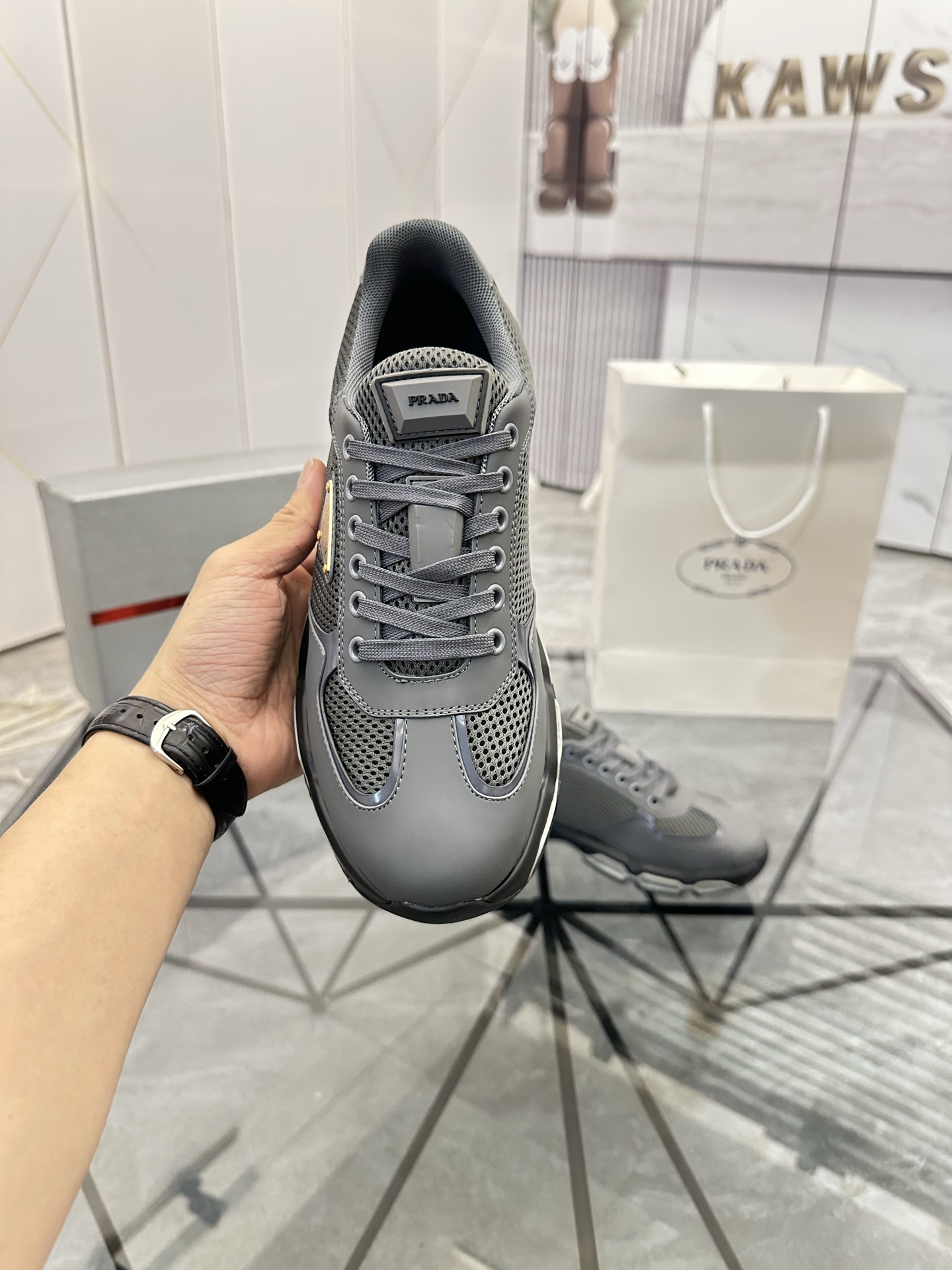 Precio de venta: P310 Calidad superior de gama altaMarca: Prada *"Prada*" mocasines de caña bajaTall
