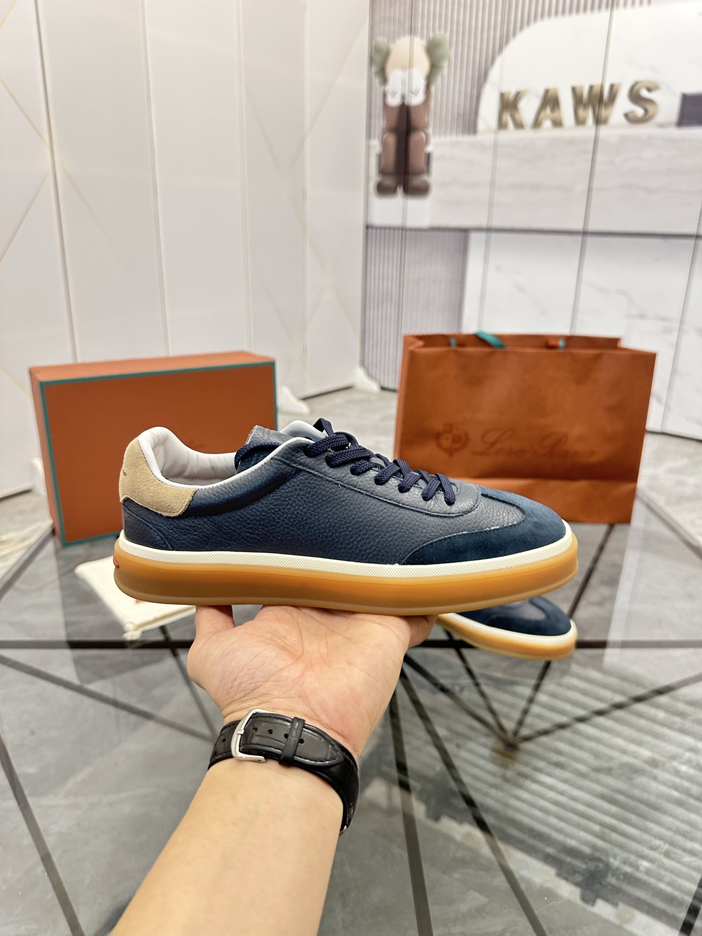 Precio de venta: P240 Calidad superiorMarca: LP* "Nuoyu Pia*" lowtop casual shoesTalla: 38-44 (se pu