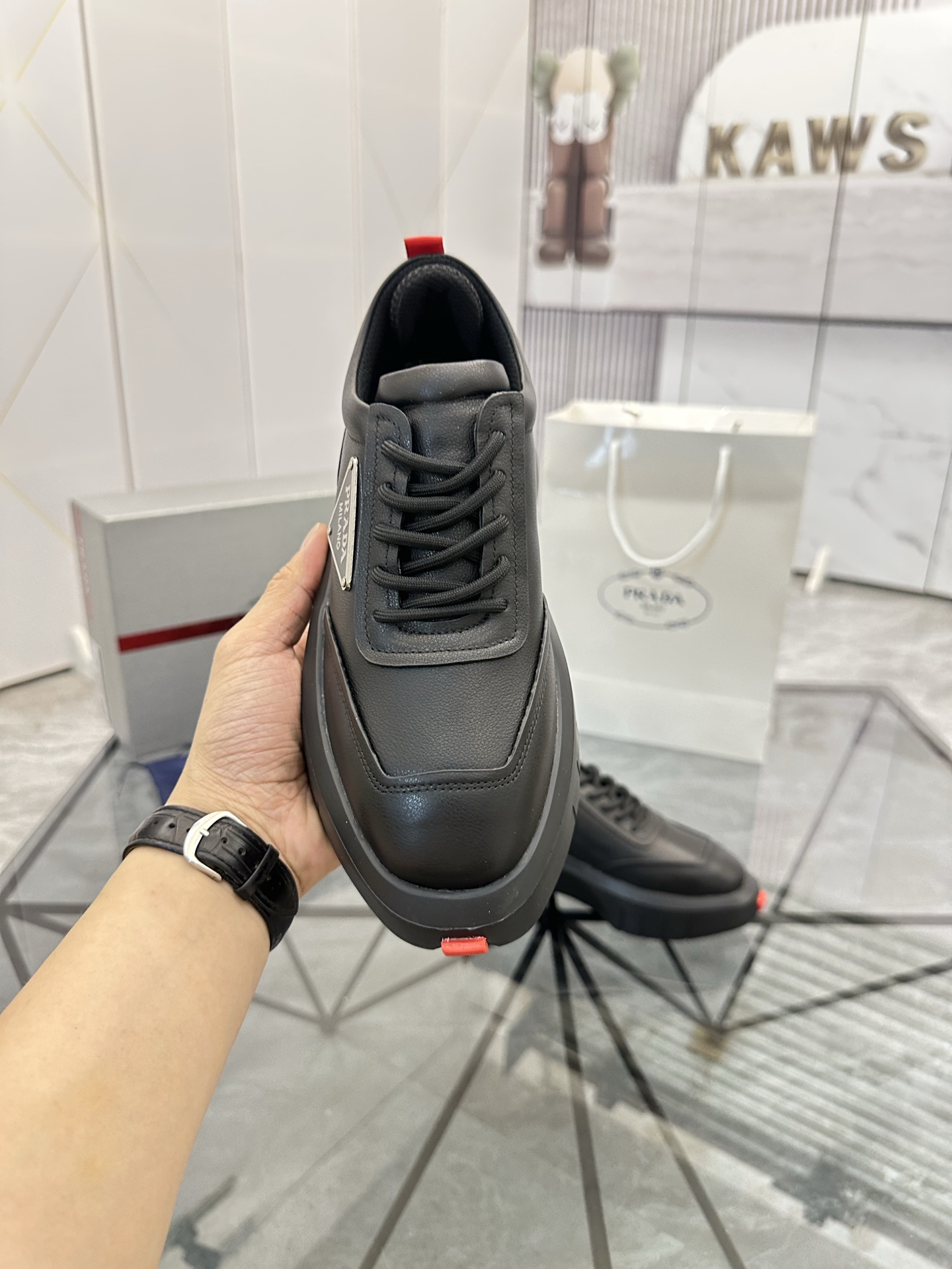 Precio de venta: P260 Calidad superior de gama altaMarca: Prada *"Prada*" mocasines de caña bajaTall