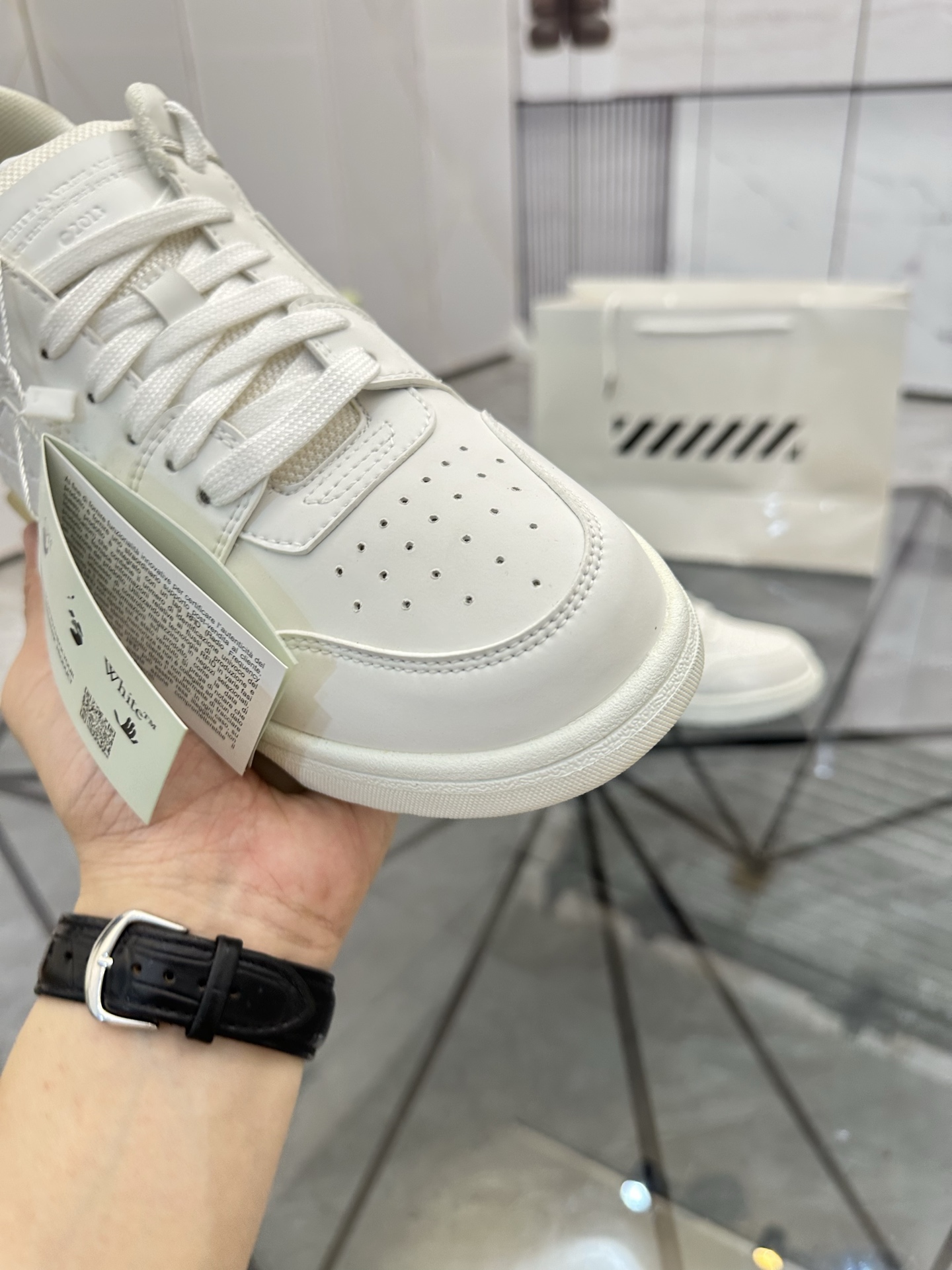 Precio de venta: P280 Calidad superior de gama alta (hebilla de cuero) Marca comercial: OFF WHITE *"