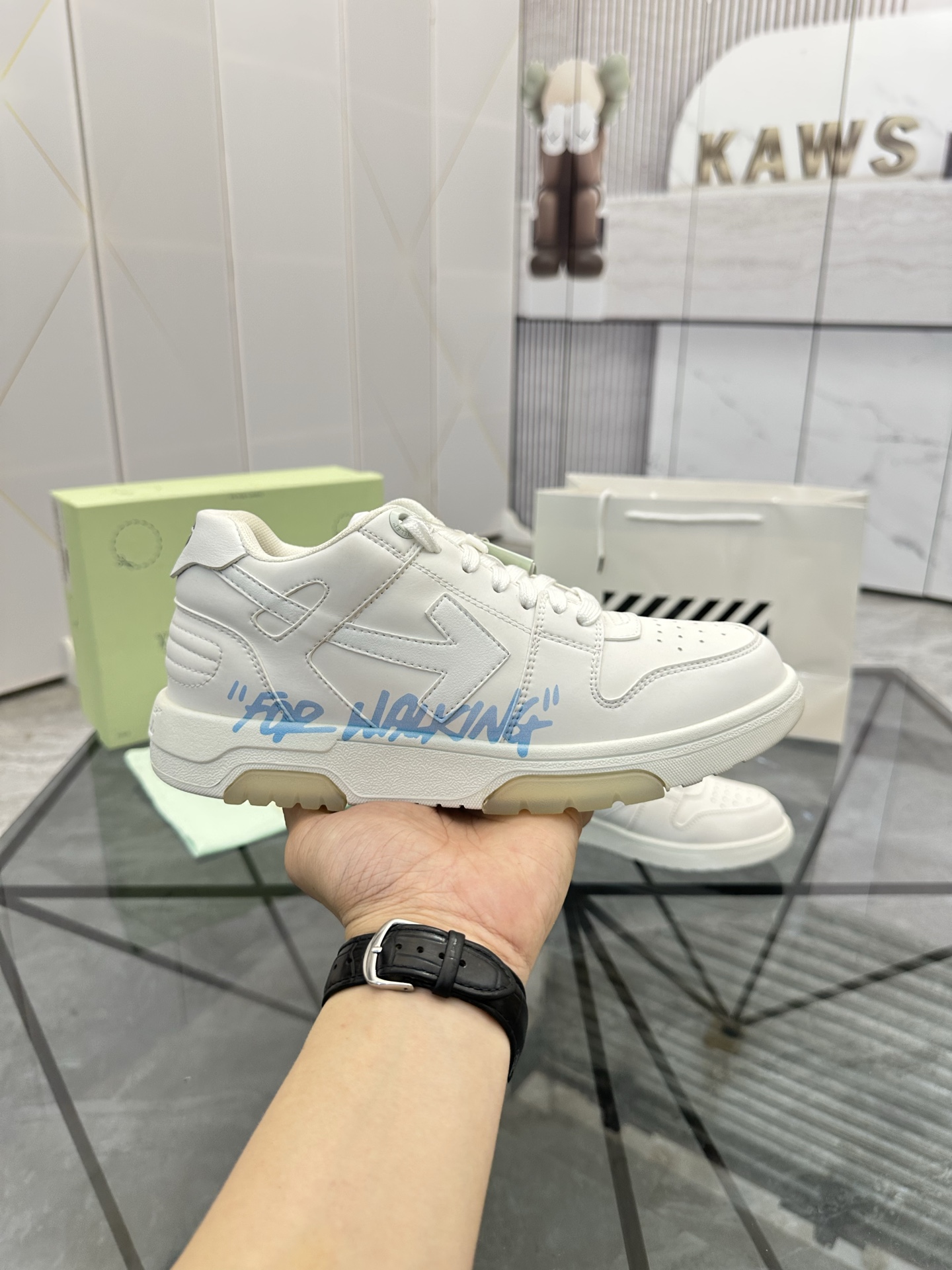 Precio de venta: P280 Calidad superior de gama alta (hebilla de cuero) Marca comercial: OFF WHITE *"