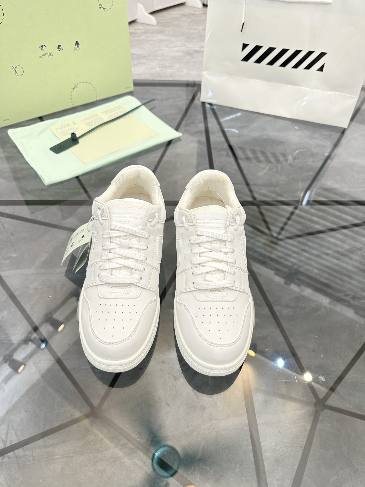 Precio de venta: P280 Calidad superior de gama alta (hebilla de cuero) Marca comercial: OFF WHITE *"