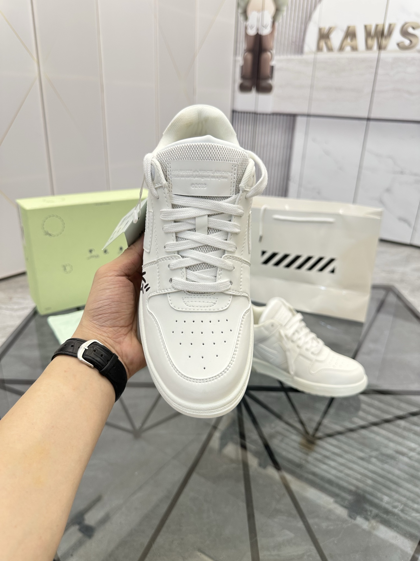 Precio de venta: P280 Calidad superior de gama alta (hebilla de cuero) Marca comercial: OFF WHITE *"