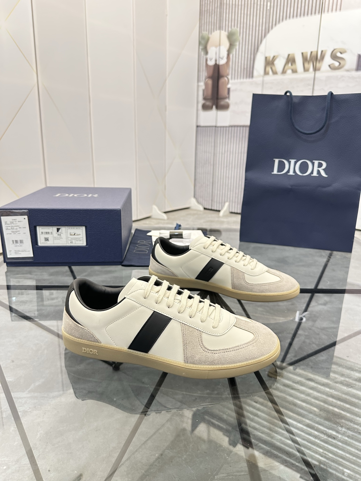Precio de venta: P280 Artículos de gama alta y de gran calidadMarca: Mocasines bajos Dior *"Dior*"Ta
