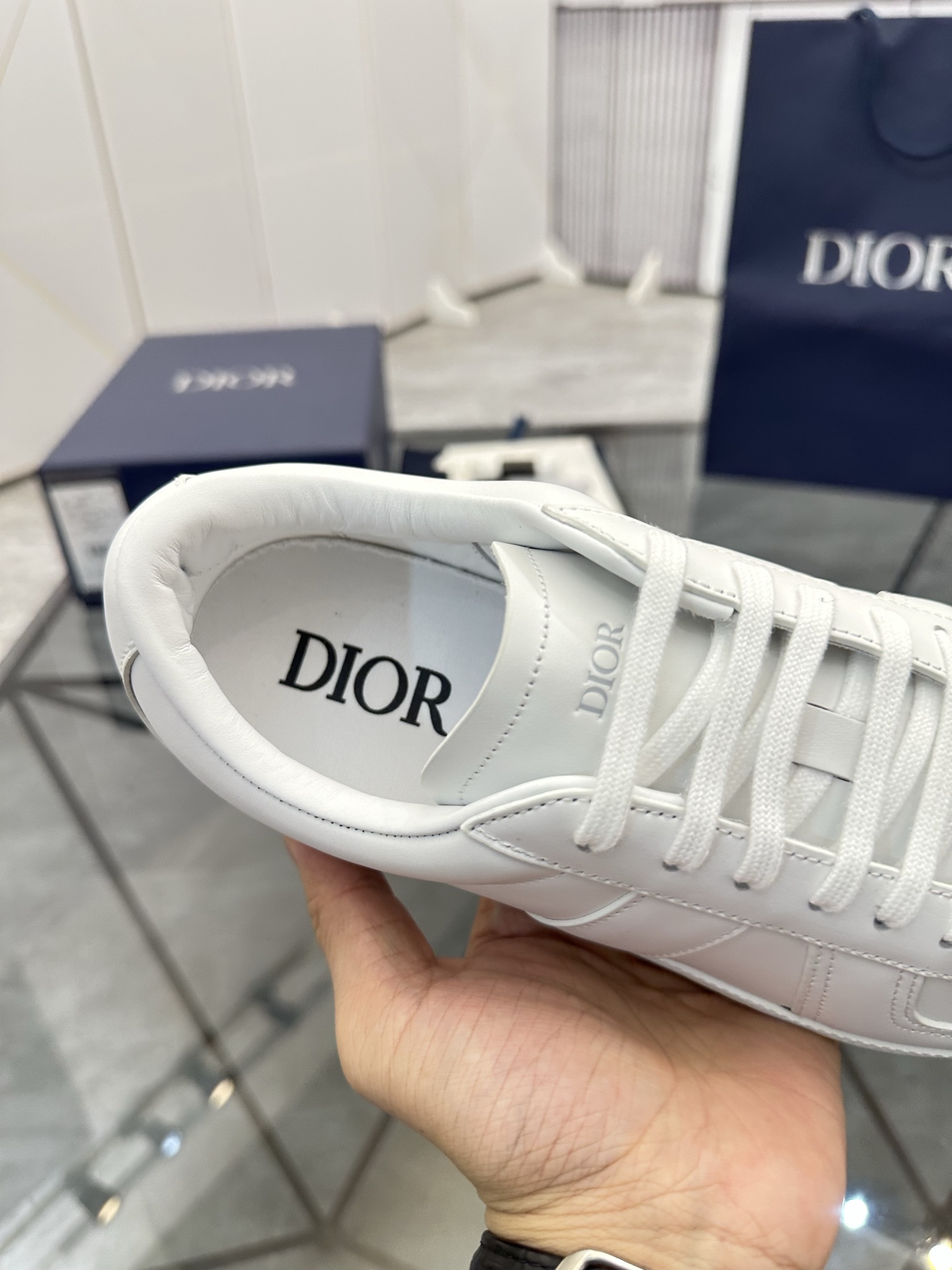 Precio de venta: P280 Artículos de gama alta y de gran calidadMarca: Mocasines bajos Dior *"Dior*"Ta