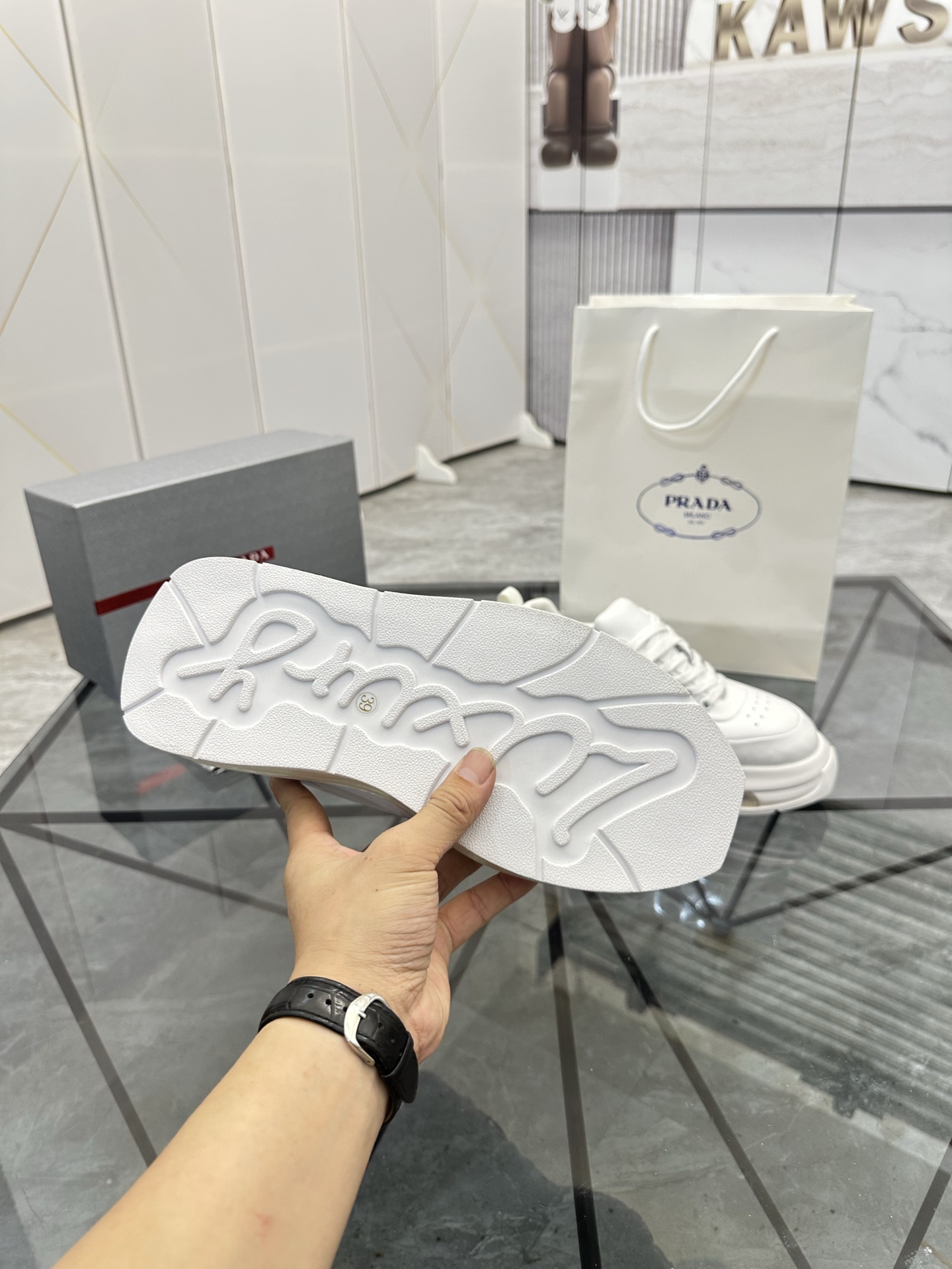 Precio de venta: P280 Marca comercial: Prada* mocasines de caña bajaTalla: 38-45(se puede personaliz