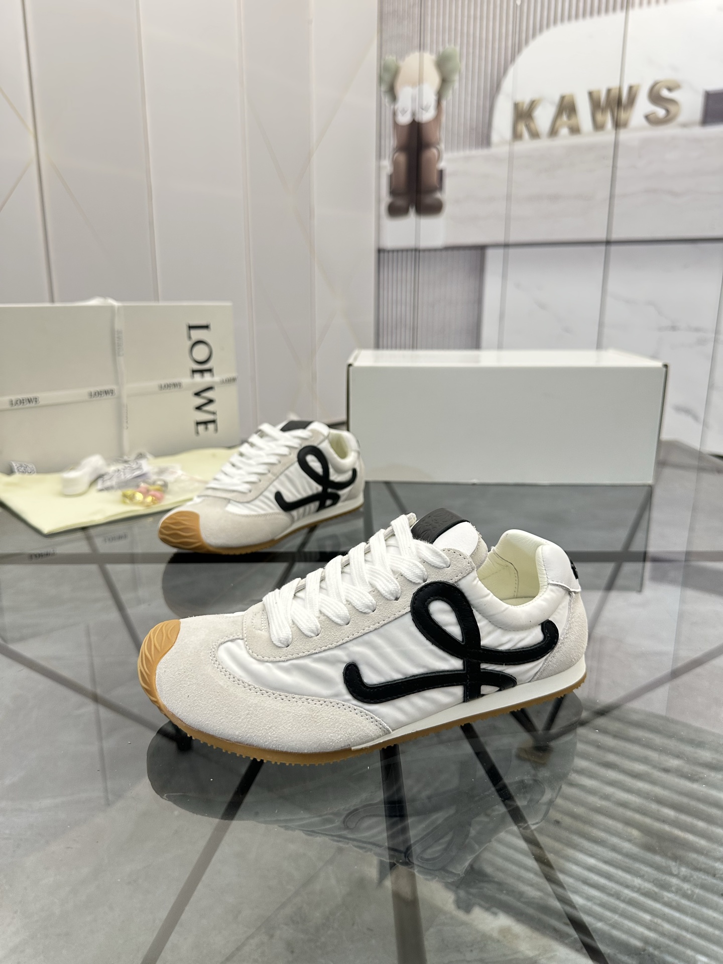 NO:350544,Price: With hardware, with aircraft box, top quality, product trademark LOEWE* 