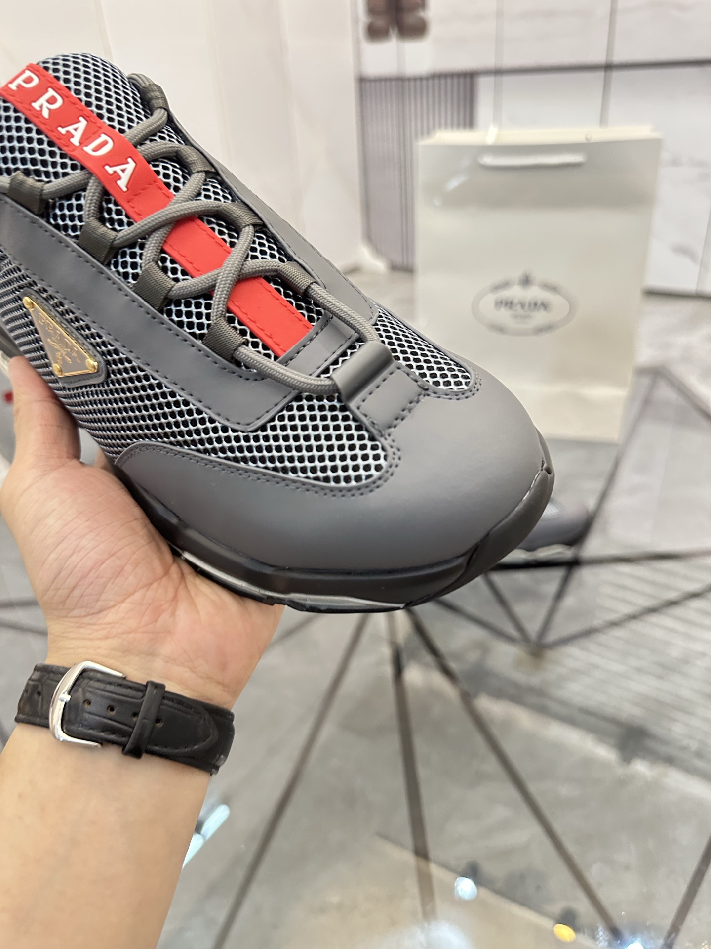 Precio de venta: P310 Calidad superior de gama altaMarca: Prada *"Prada*" mocasines de caña bajaTall