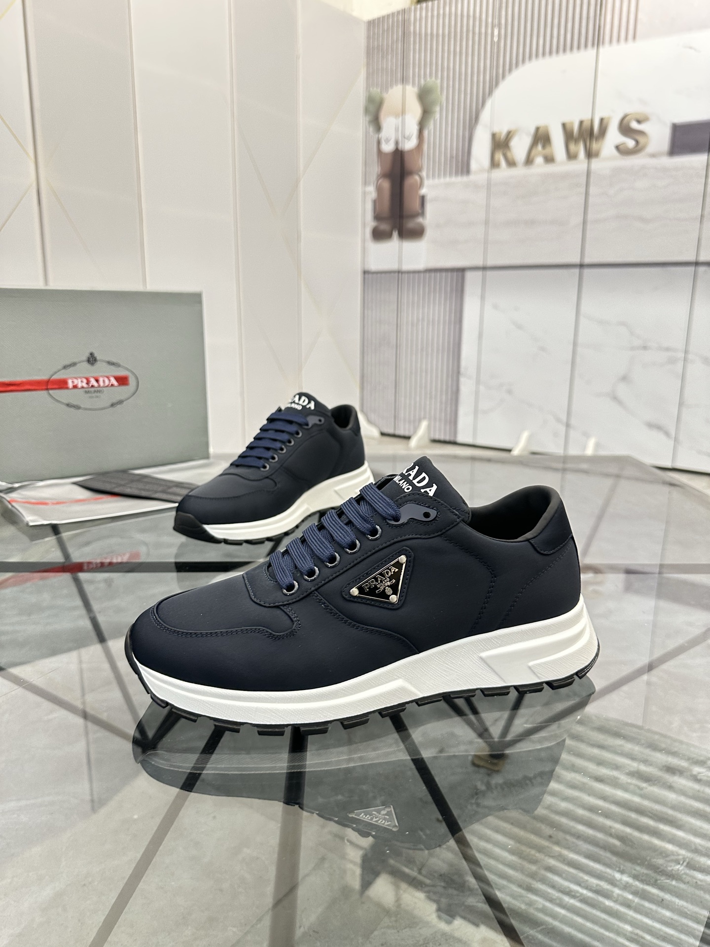 NO:354635,Price: High-end top quality Product trademark Prada *