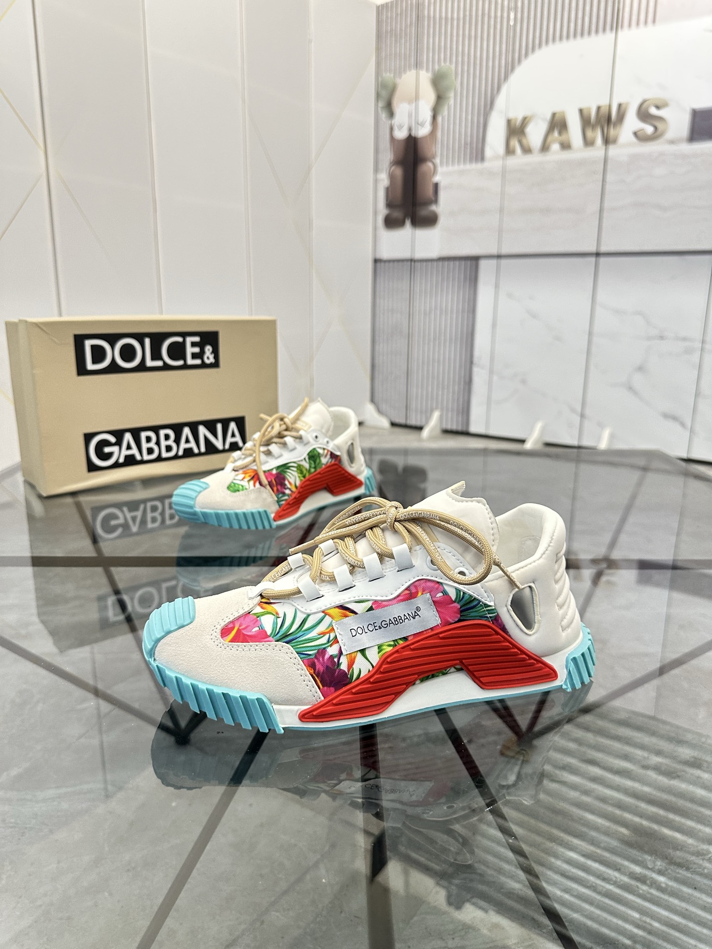 NO:355787,Price: Product trademark: DG* 