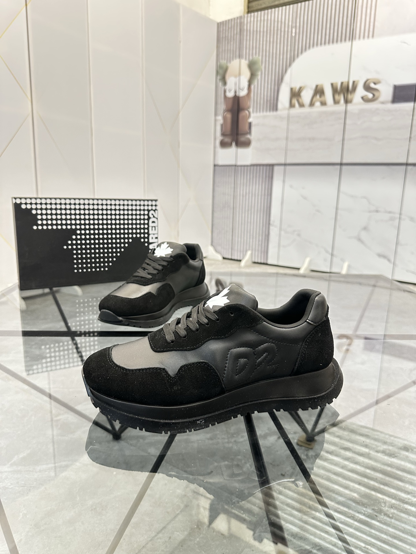 NO:355960,Sale price: Product trademark Dsquard 