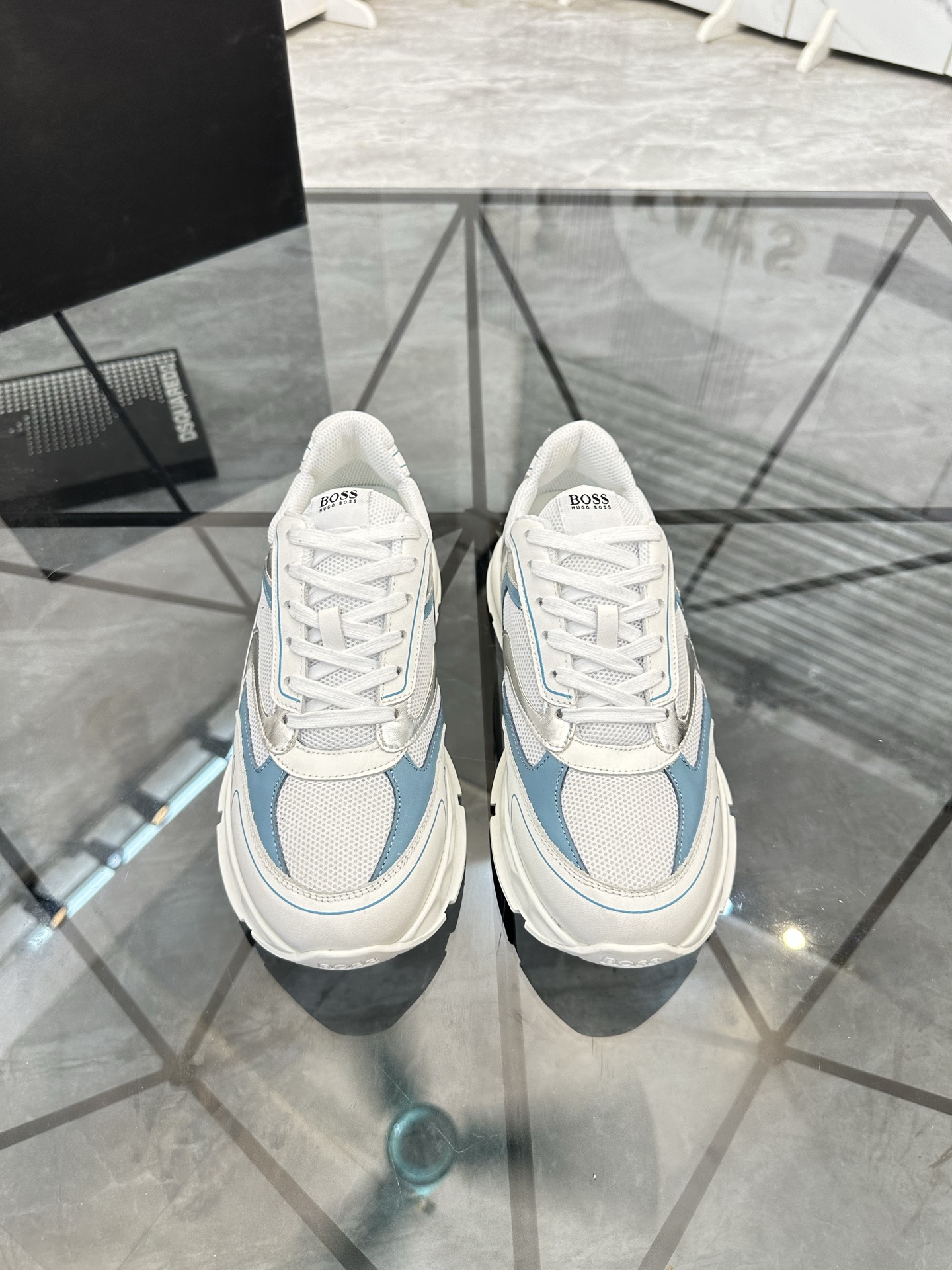 NO:350546,Price: High-end top quality Product trademark Boss *