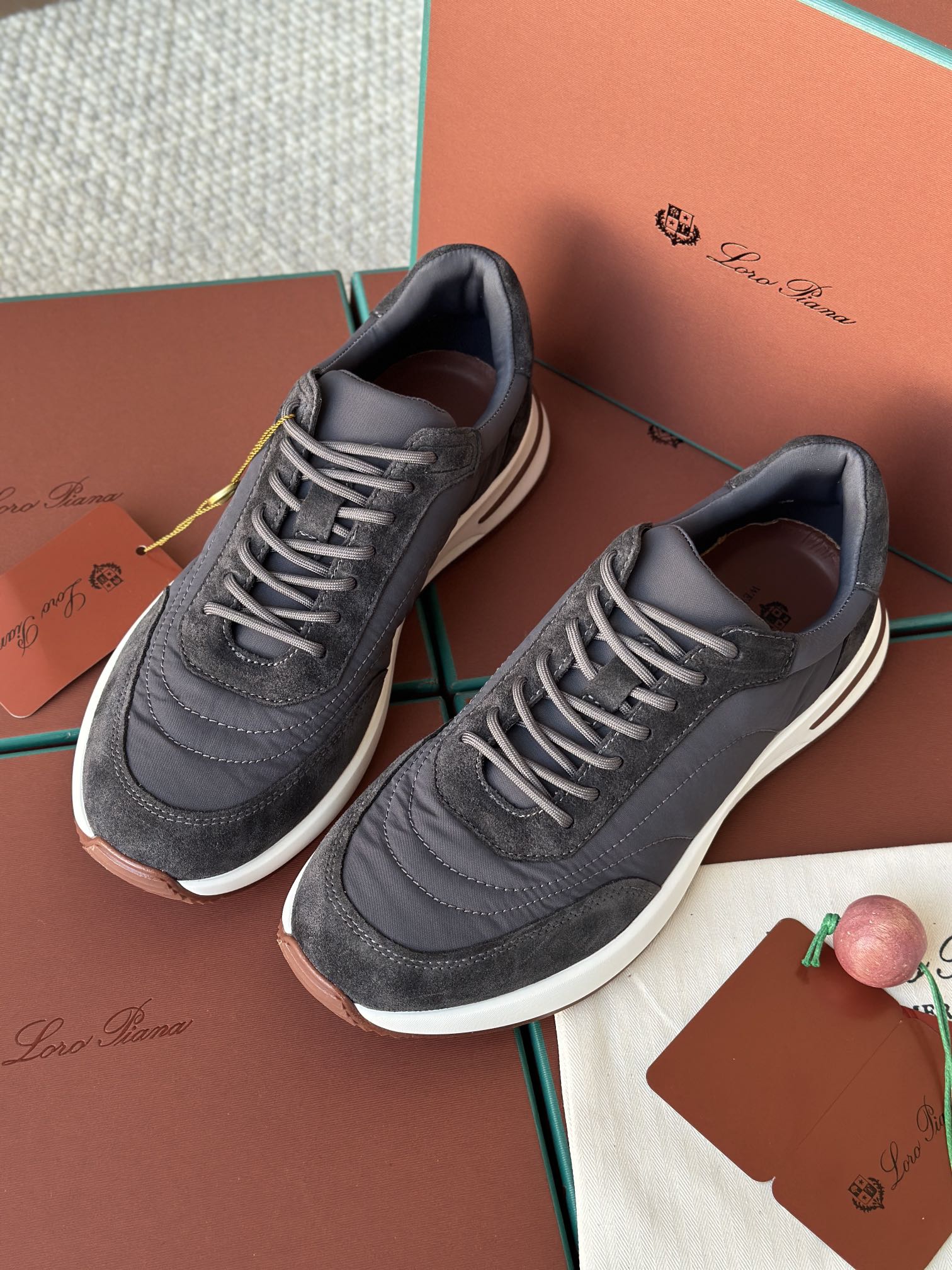 _duY9saj2ZOkgof8IHVVu-zuYnxub_caP6VrnLRw