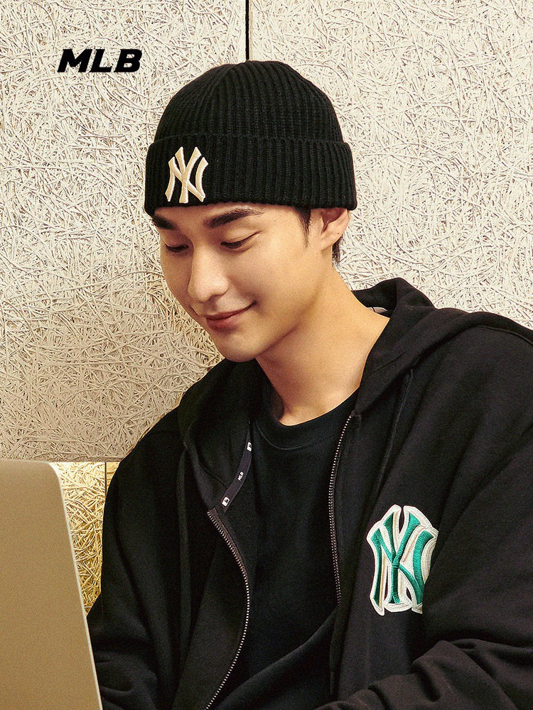 Classic Collection Knit Beanie - Comprehensive 9