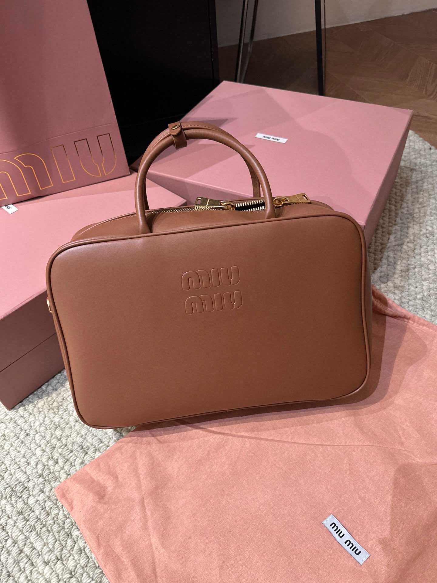 Louis Vuitton Haute Couture Classic Luxury Handbag Shoulder Crossbody 3