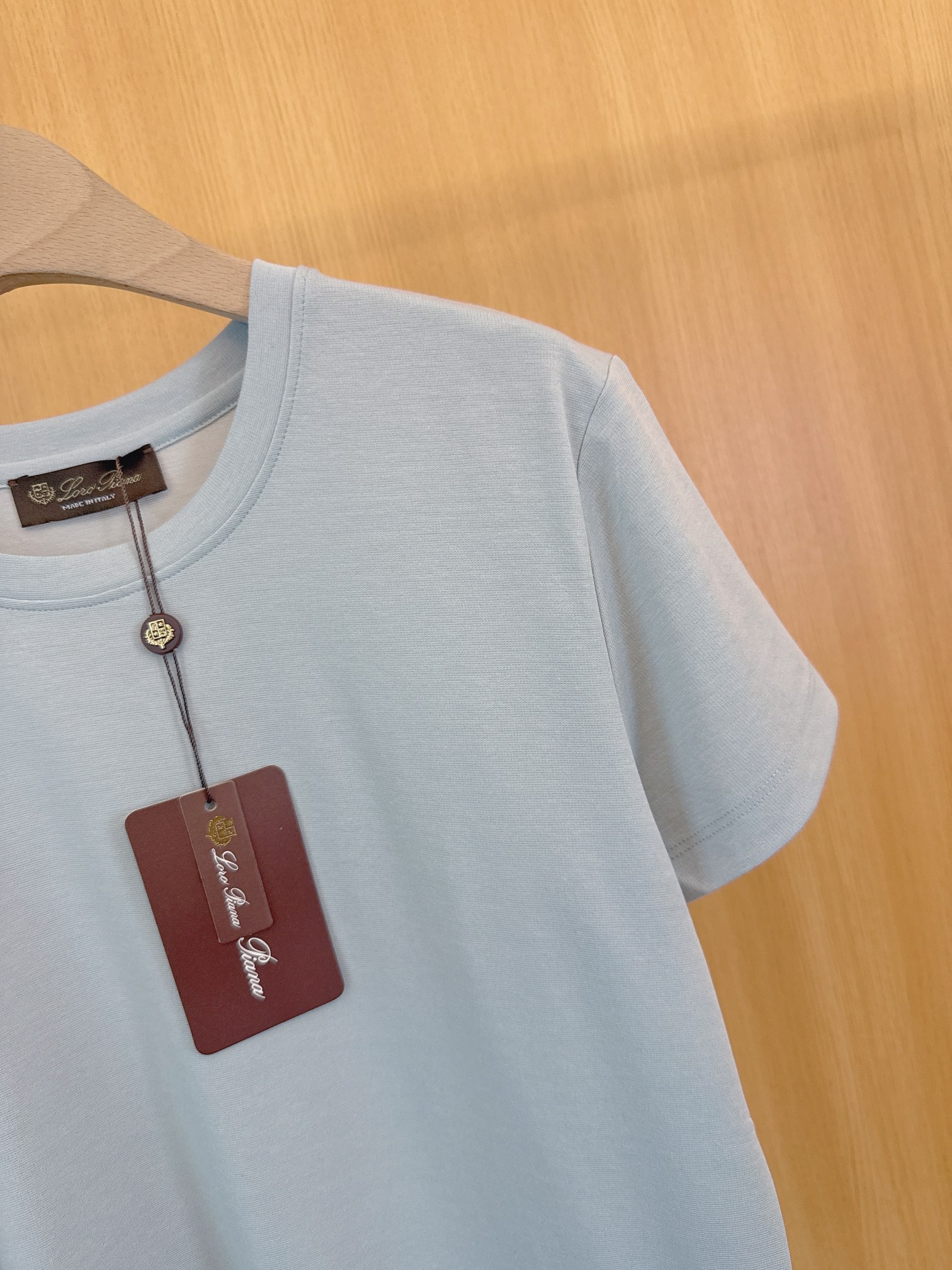 Luxurious Spring Women’s Clothes by Loro Piana @2025 Collection Launch - 图片 4